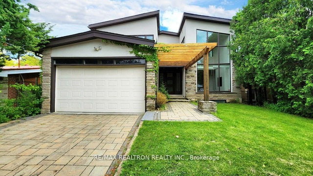 11 Blithfield Avenue