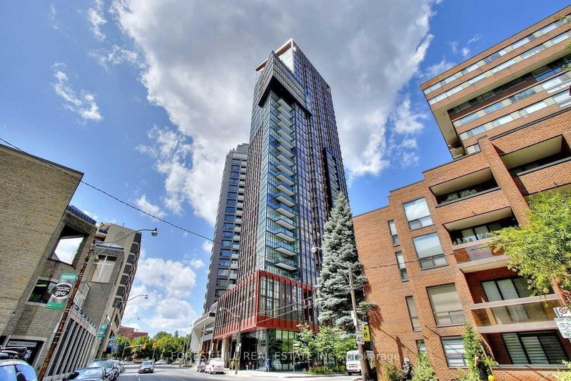 home for lease on 2105-32 Davenport Road