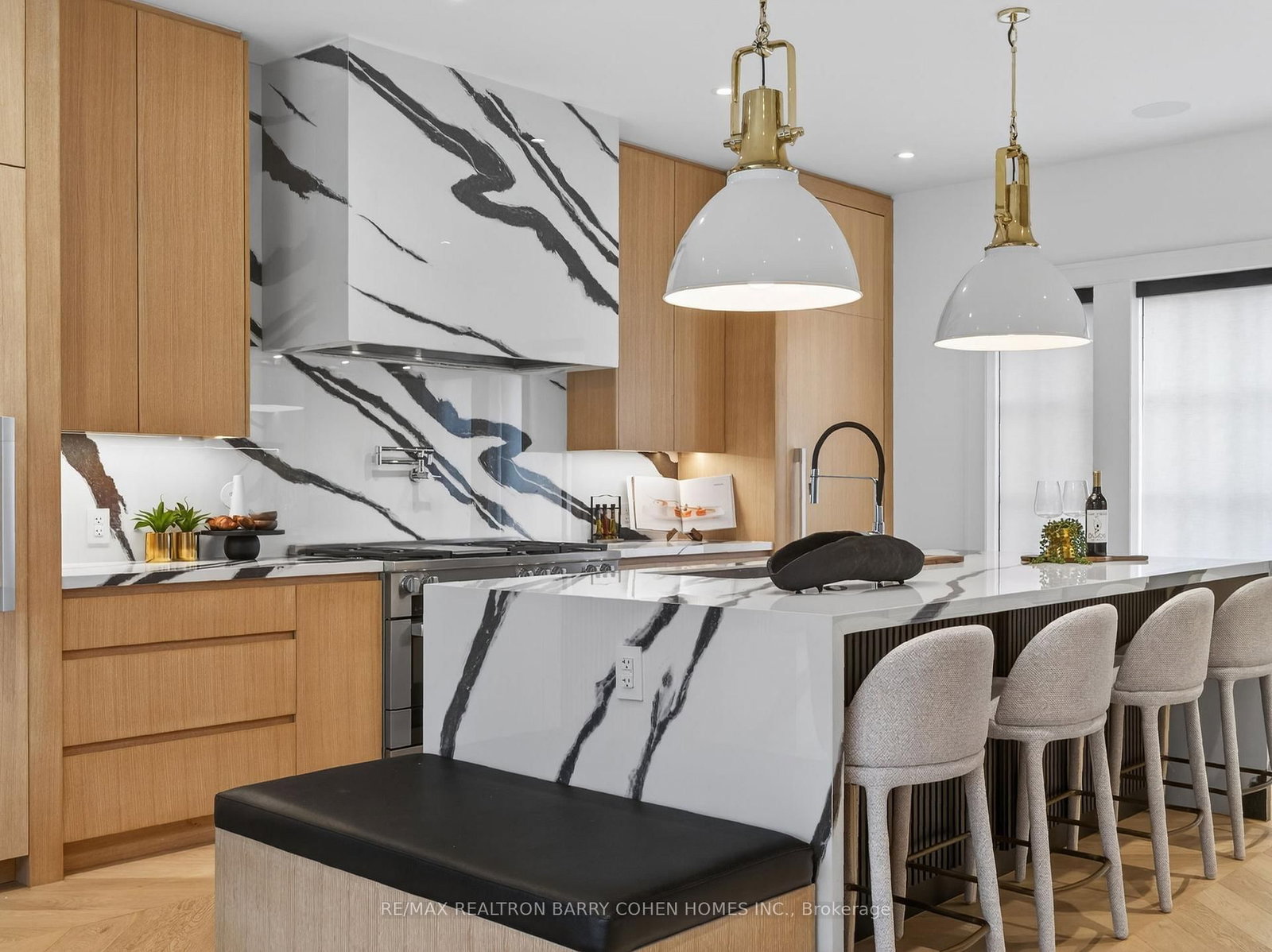 Detached House for sale at 62 Maple Avenue, Toronto, Ontario, M4W 2T7 - Rosedale-Moore Park - MLS: C12936978