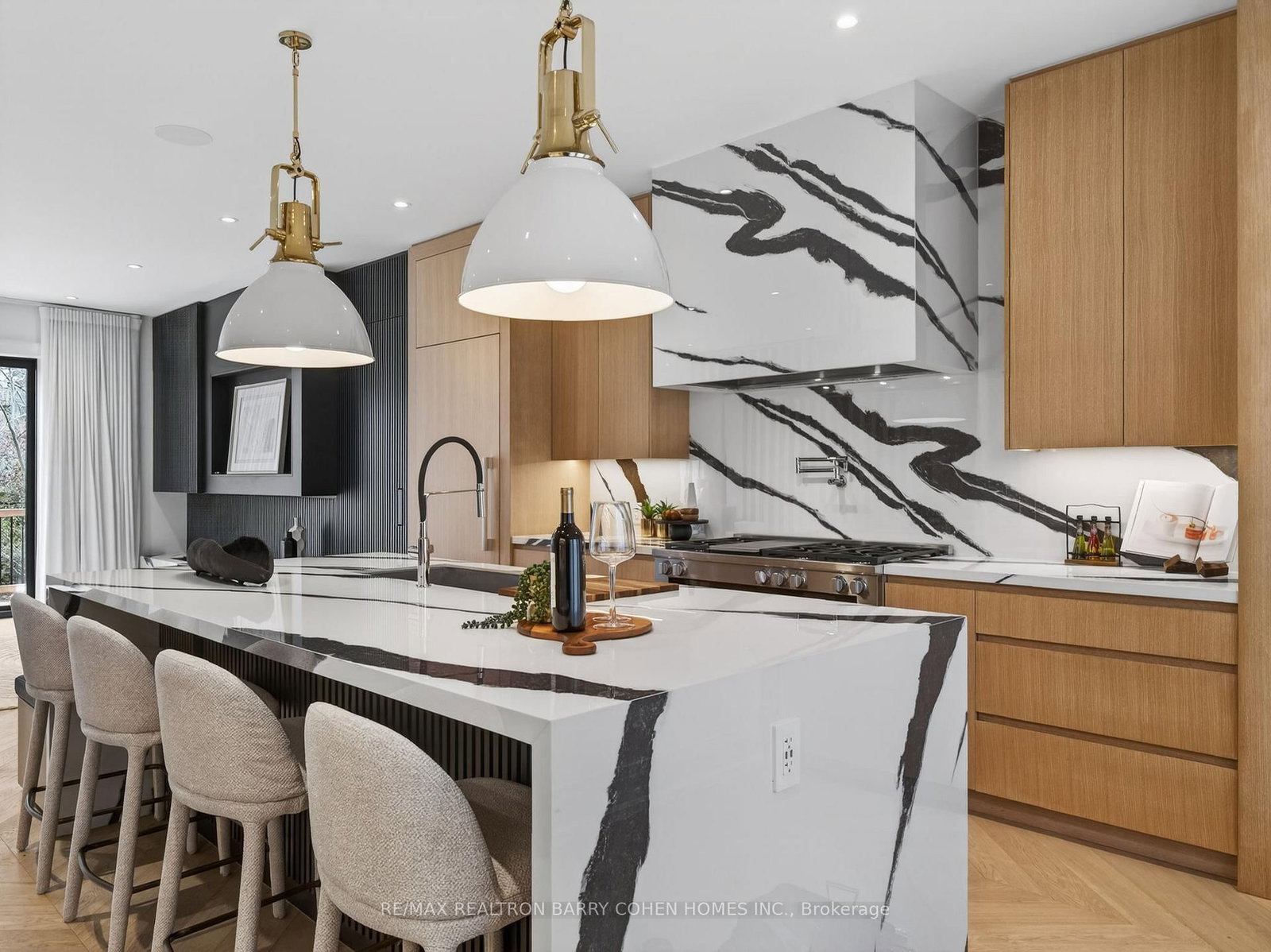 Detached House for sale at 62 Maple Avenue, Toronto, Ontario, M4W 2T7 - Rosedale-Moore Park - MLS: C12936978