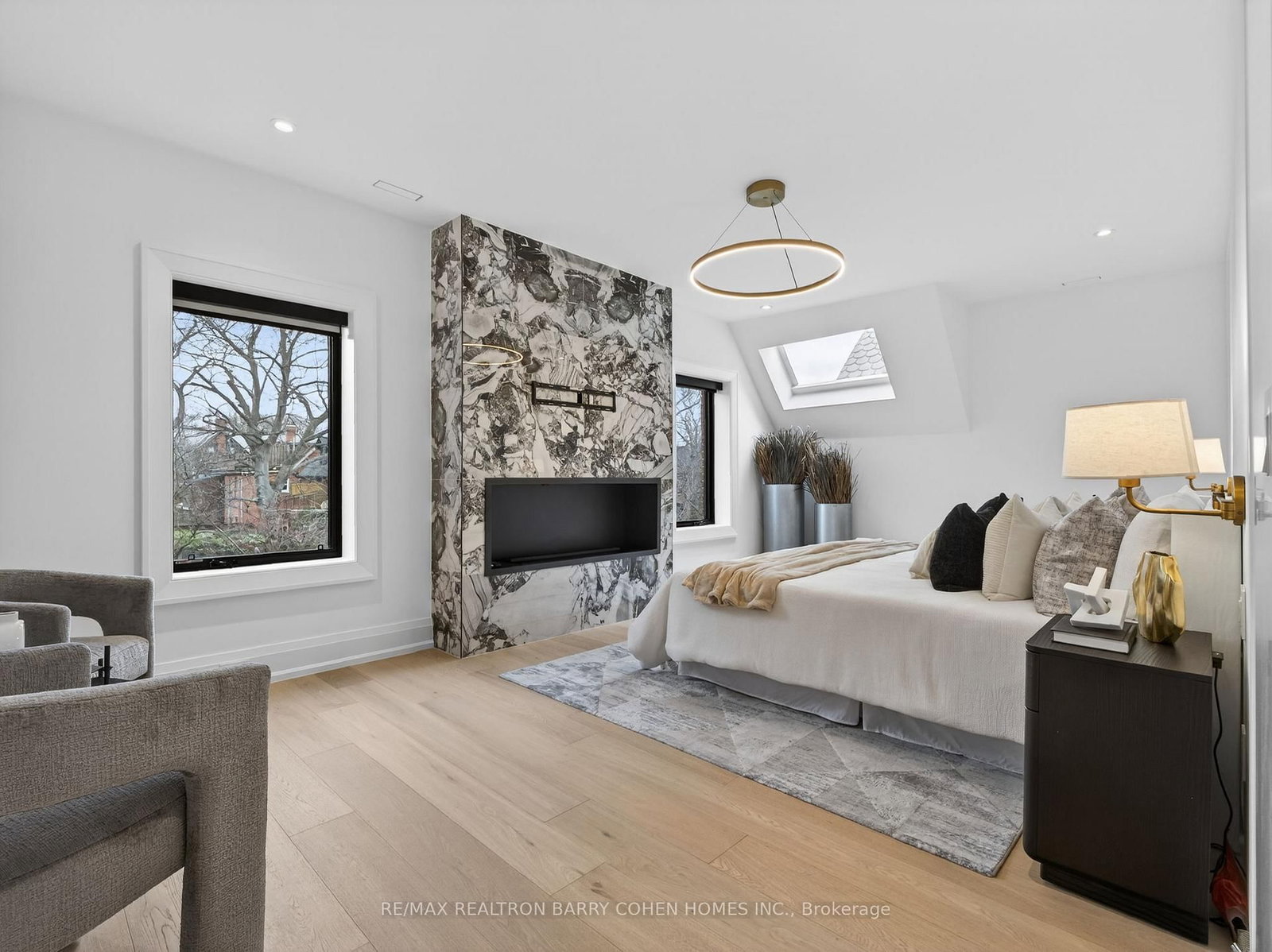 Detached House for sale at 62 Maple Avenue, Toronto, Ontario, M4W 2T7 - Rosedale-Moore Park - MLS: C12936978