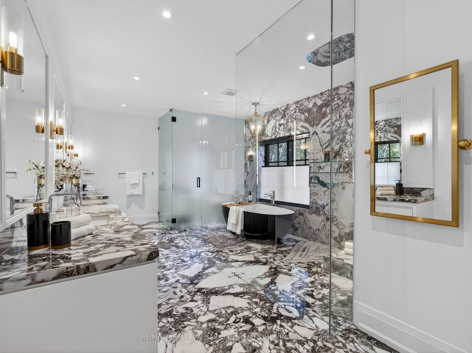 Detached House for sale at 62 Maple Avenue, Toronto, Ontario, M4W 2T7 - Rosedale-Moore Park - MLS: C12936978