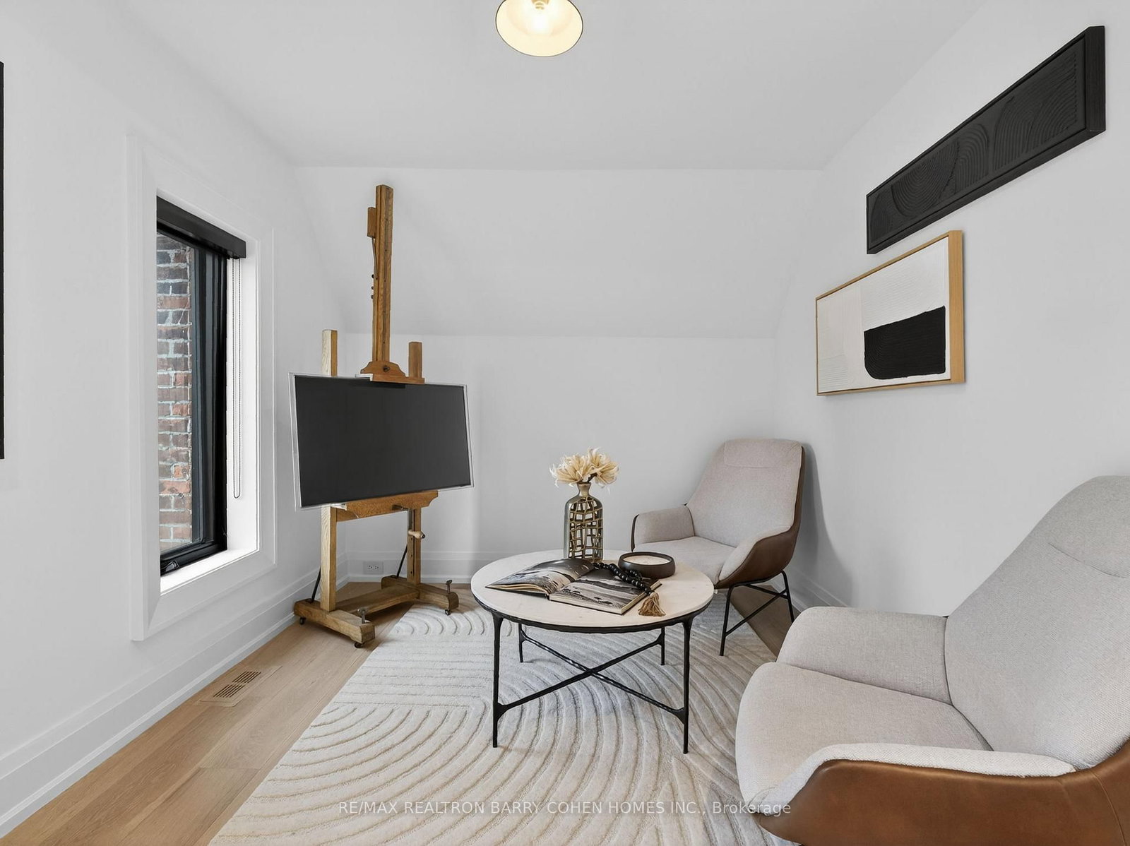 Detached House for sale at 62 Maple Avenue, Toronto, Ontario, M4W 2T7 - Rosedale-Moore Park - MLS: C12936978