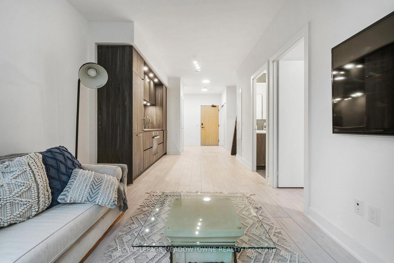 Condo for sale at 813-15 Mercer Street, Toronto, Ontario, M5V 1H2 - Waterfront Communities C1 - MLS: C12937098