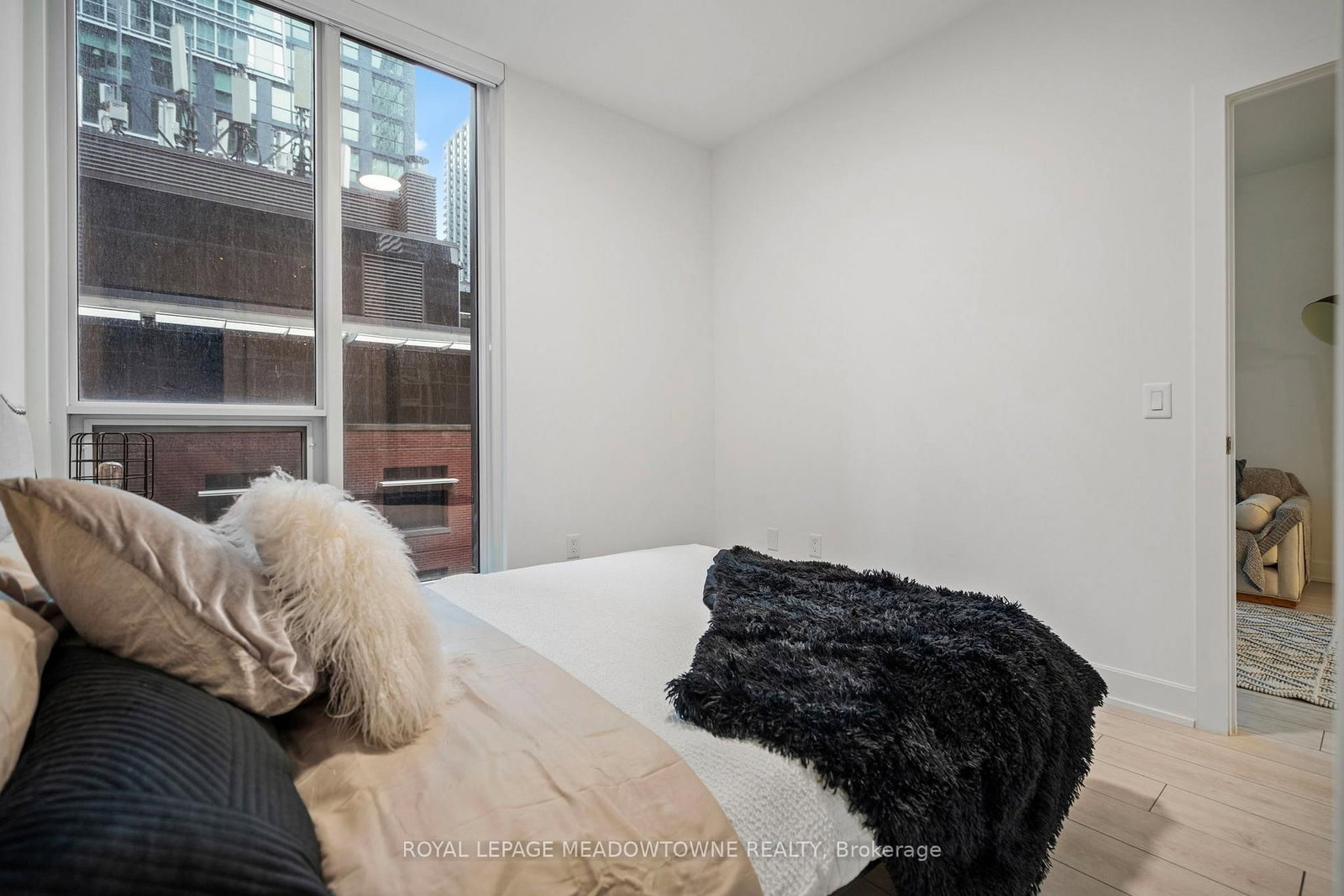 Condo for sale at 813-15 Mercer Street, Toronto, Ontario, M5V 1H2 - Waterfront Communities C1 - MLS: C12937098