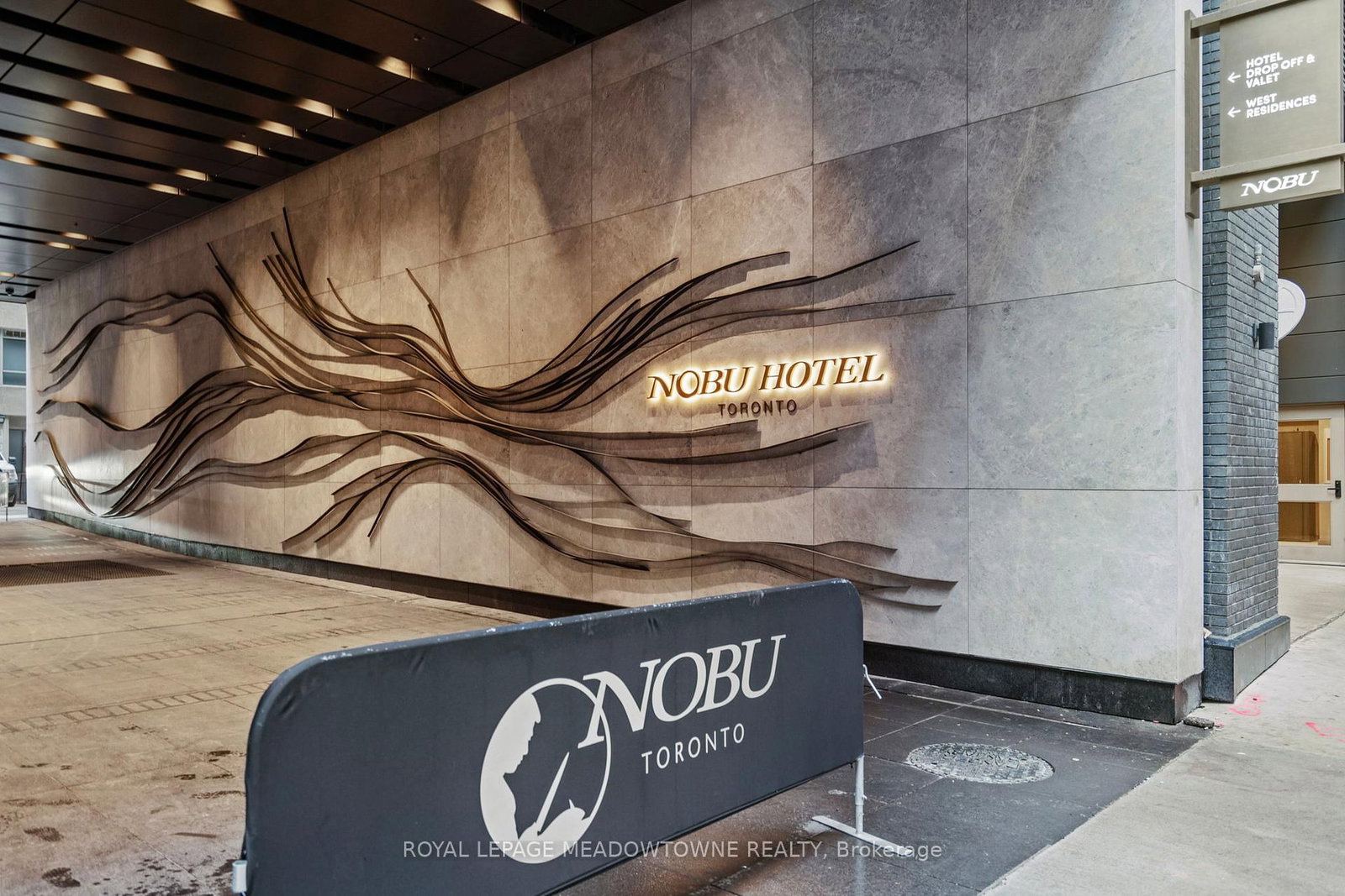 Condo for sale at 813-15 Mercer Street, Toronto, Ontario, M5V 1H2 - Waterfront Communities C1 - MLS: C12937098