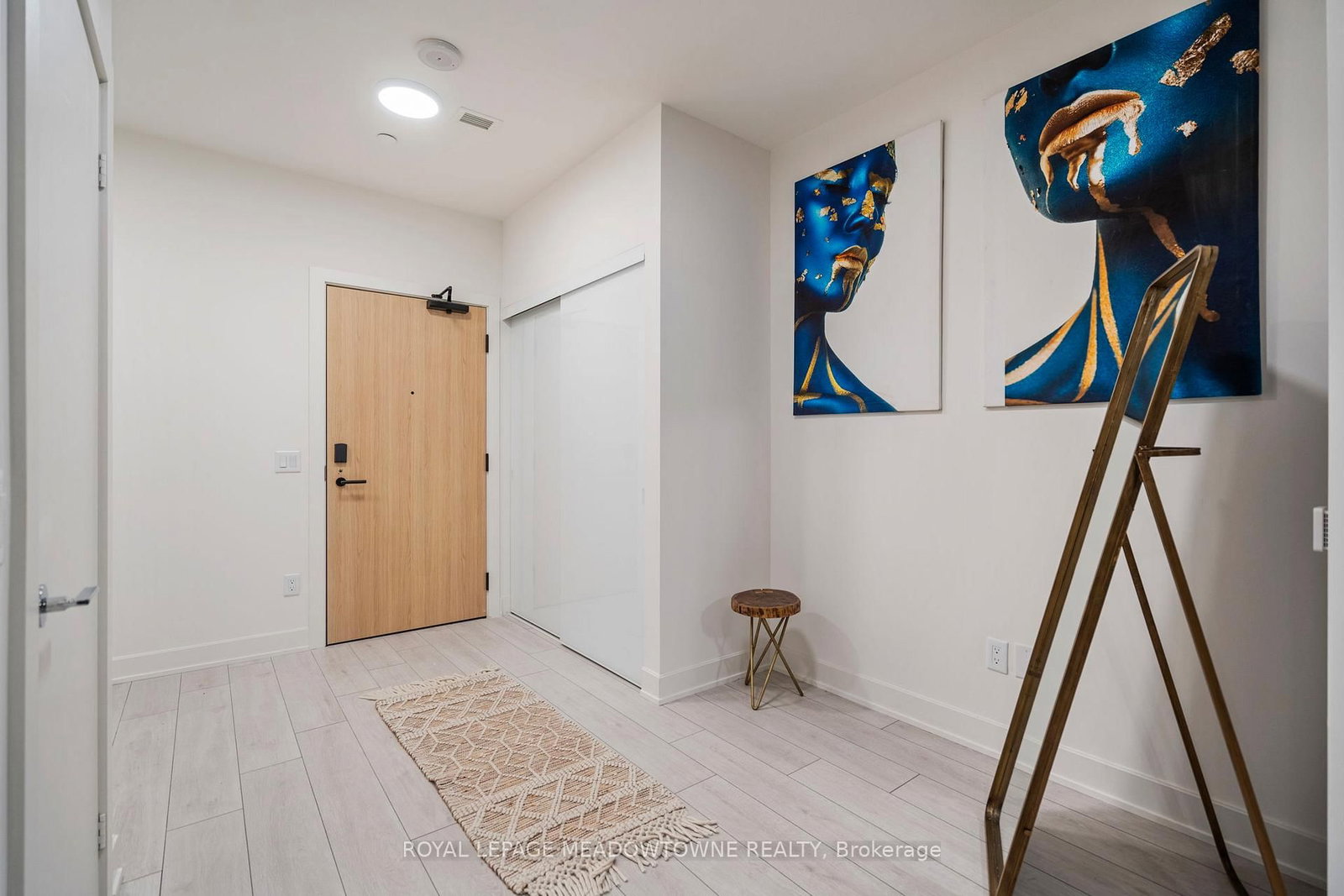 Condo for sale at 813-15 Mercer Street, Toronto, Ontario, M5V 1H2 - Waterfront Communities C1 - MLS: C12937098