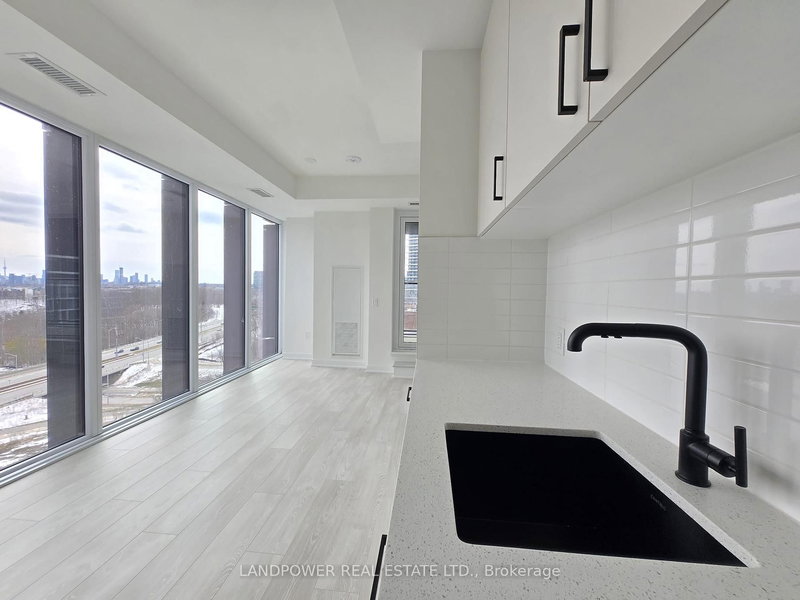 home for lease on 611-5 Quarrington Lane