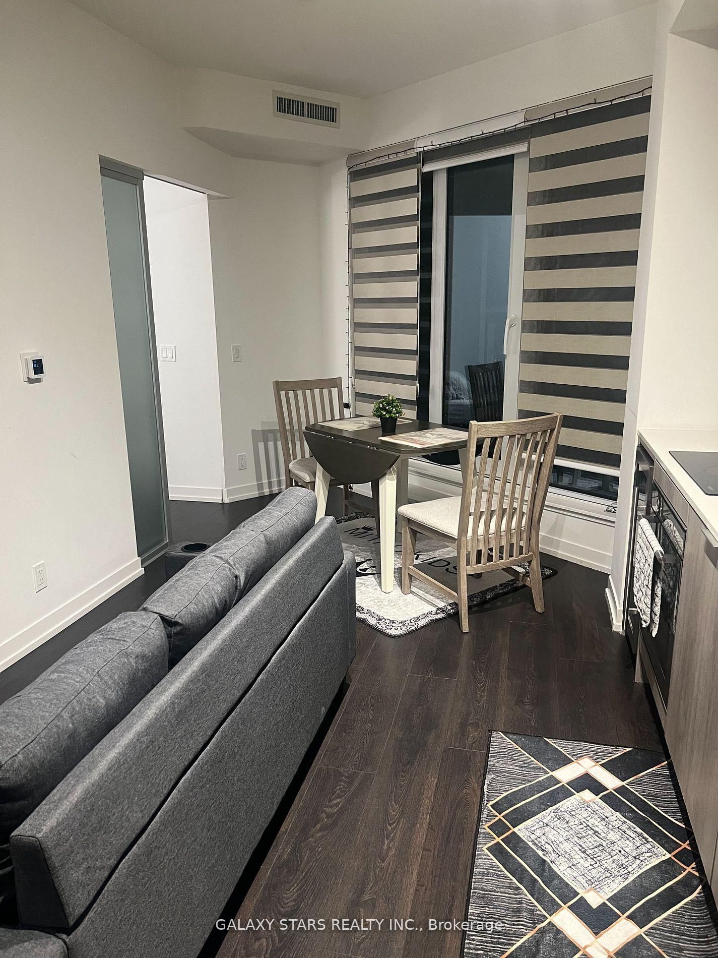 Condo for sale at 307-2020 Bathurst Street, Toronto, Ontario, L5P 0A6 - Humewood-Cedarvale - MLS: C12937236