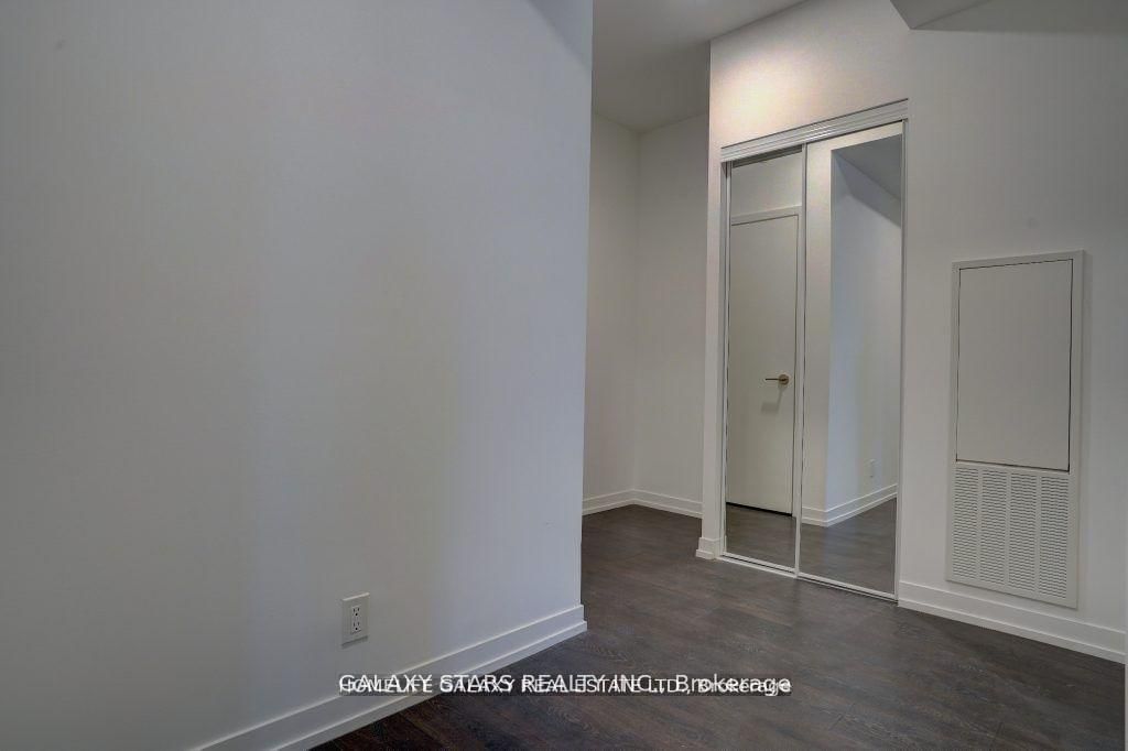 Condo for sale at 307-2020 Bathurst Street, Toronto, Ontario, L5P 0A6 - Humewood-Cedarvale - MLS: C12937236