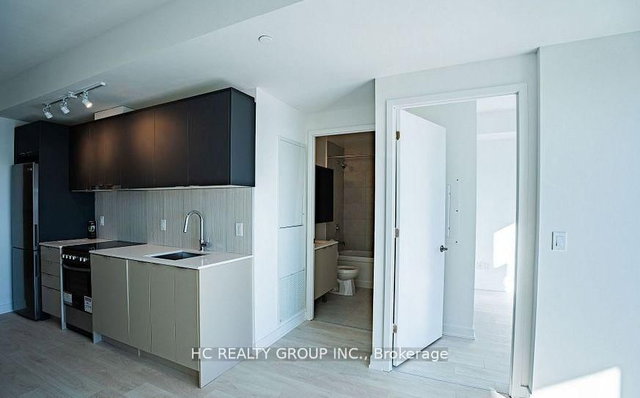 1506 - 8 Tippett Road