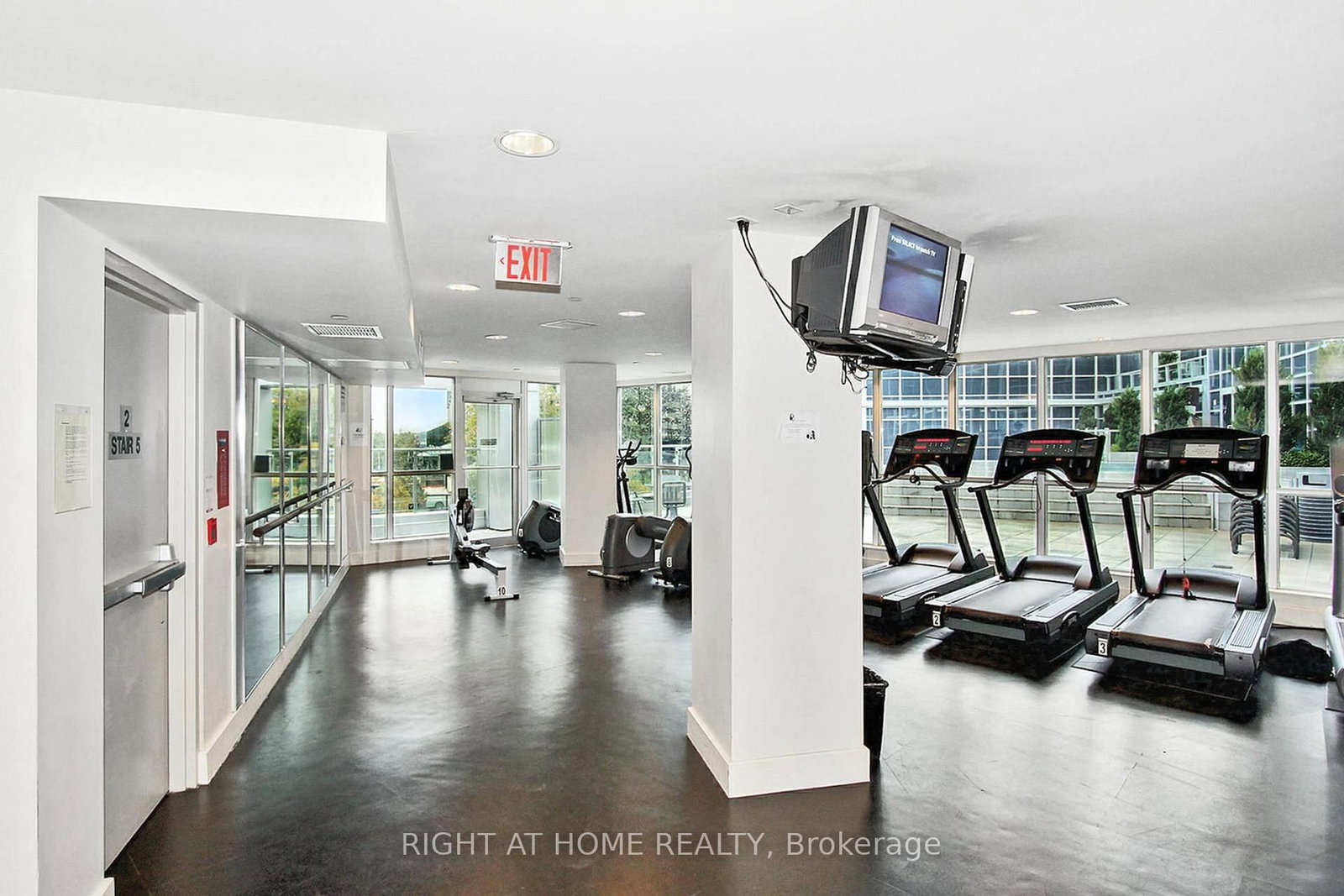 Condo for sale at 3202-8 York Street, Toronto, Ontario, M5J 2Y2 - Waterfront Communities C1 - MLS: C12937694