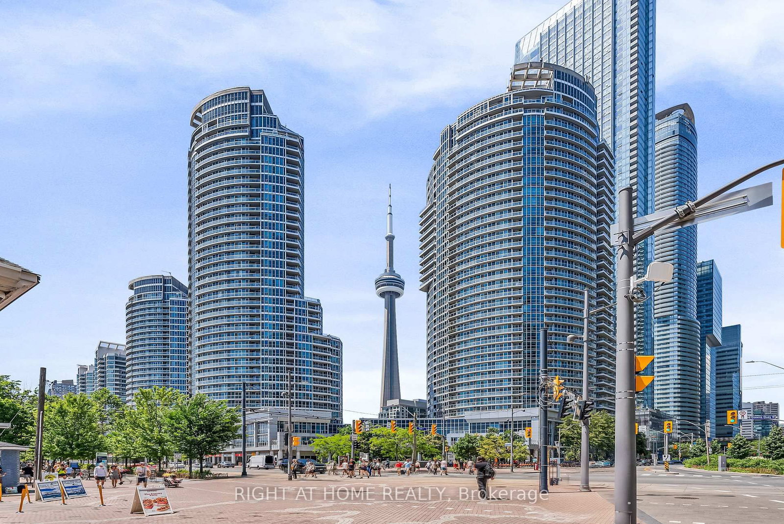 Condo for sale at 3202-8 York Street, Toronto, Ontario, M5J 2Y2 - Waterfront Communities C1 - MLS: C12937694