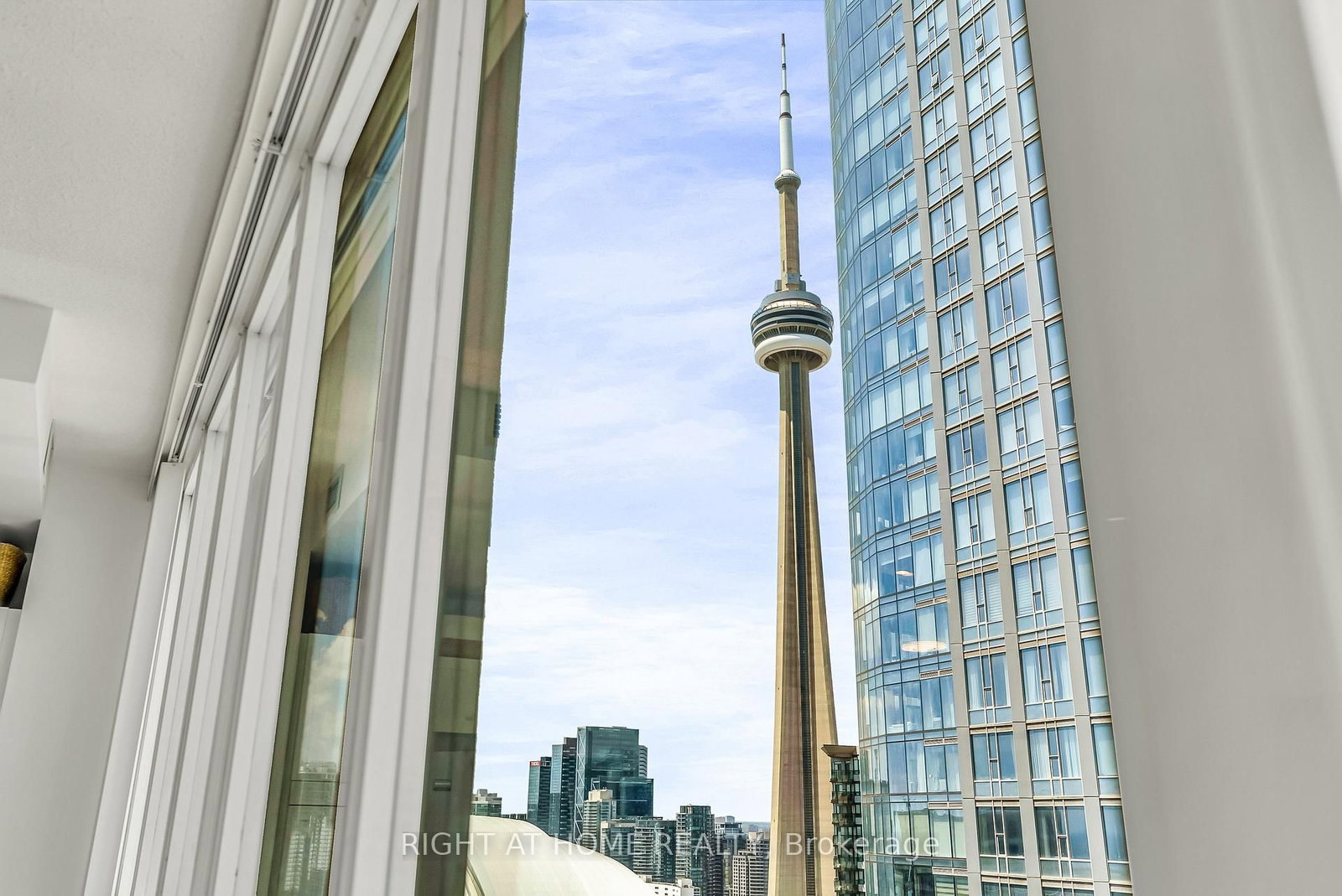 Condo for sale at 3202-8 York Street, Toronto, Ontario, M5J 2Y2 - Waterfront Communities C1 - MLS: C12937694