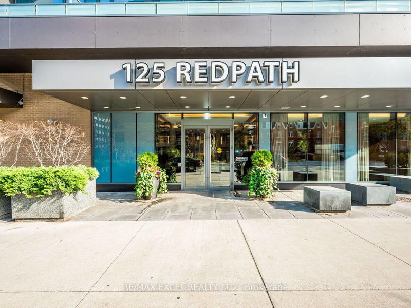 home for lease on PH103-125 Redpath Avenue