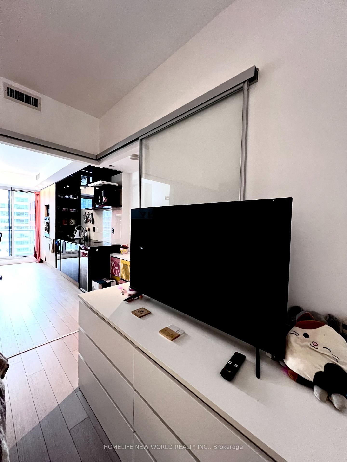 Condo for sale at 1012-70 Temperance Street, Toronto, Ontario, M5H 0B1 - Bay Street Corridor - MLS: C12938016