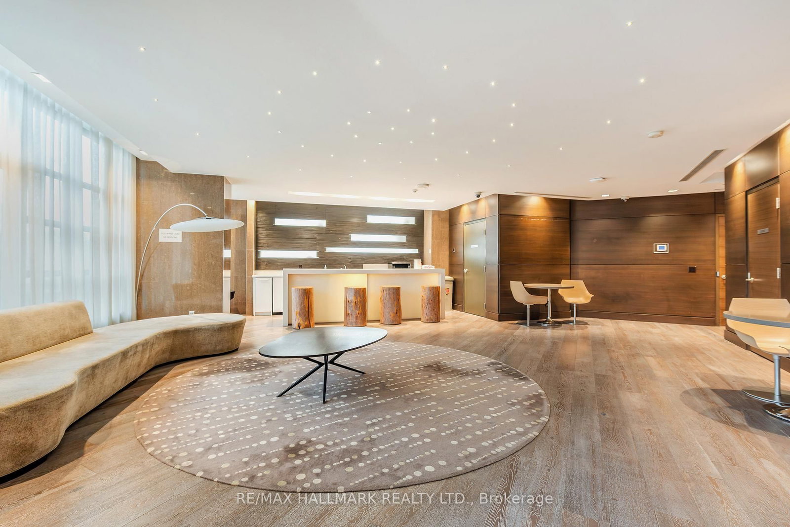 Condo for sale at PH2-35 Brian Peck Crescent, Toronto, Ontario, M4G 0A5 - Thorncliffe Park - MLS: C12938394