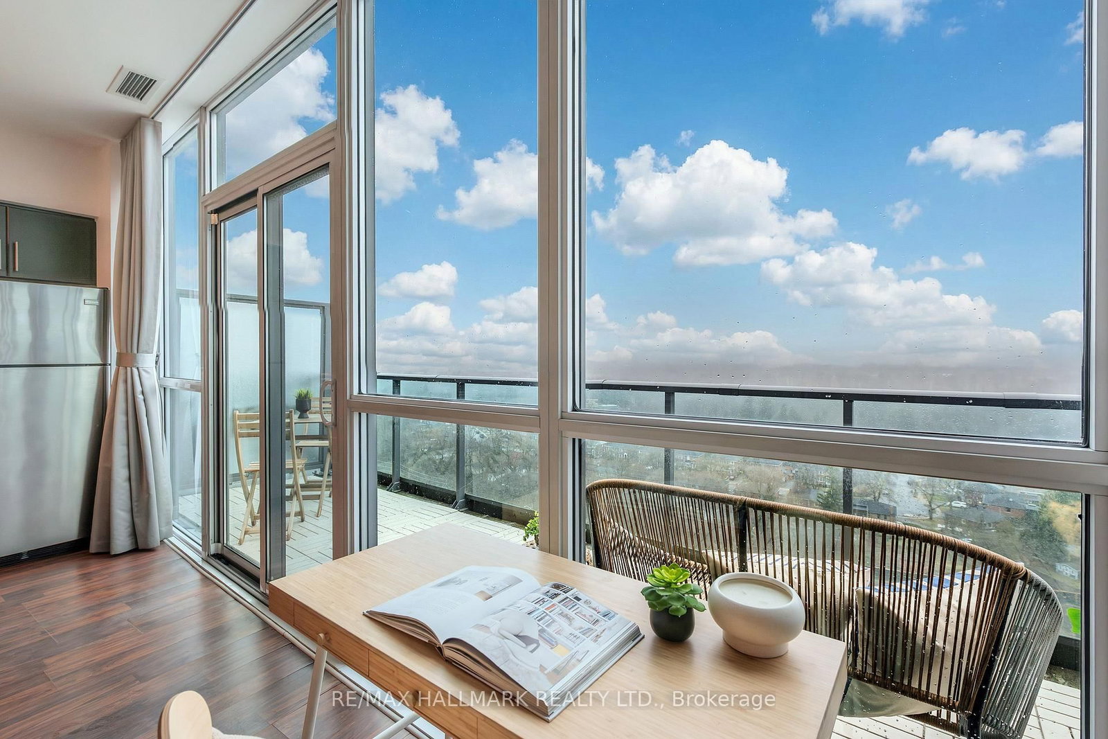 Condo for sale at PH2-35 Brian Peck Crescent, Toronto, Ontario, M4G 0A5 - Thorncliffe Park - MLS: C12938394