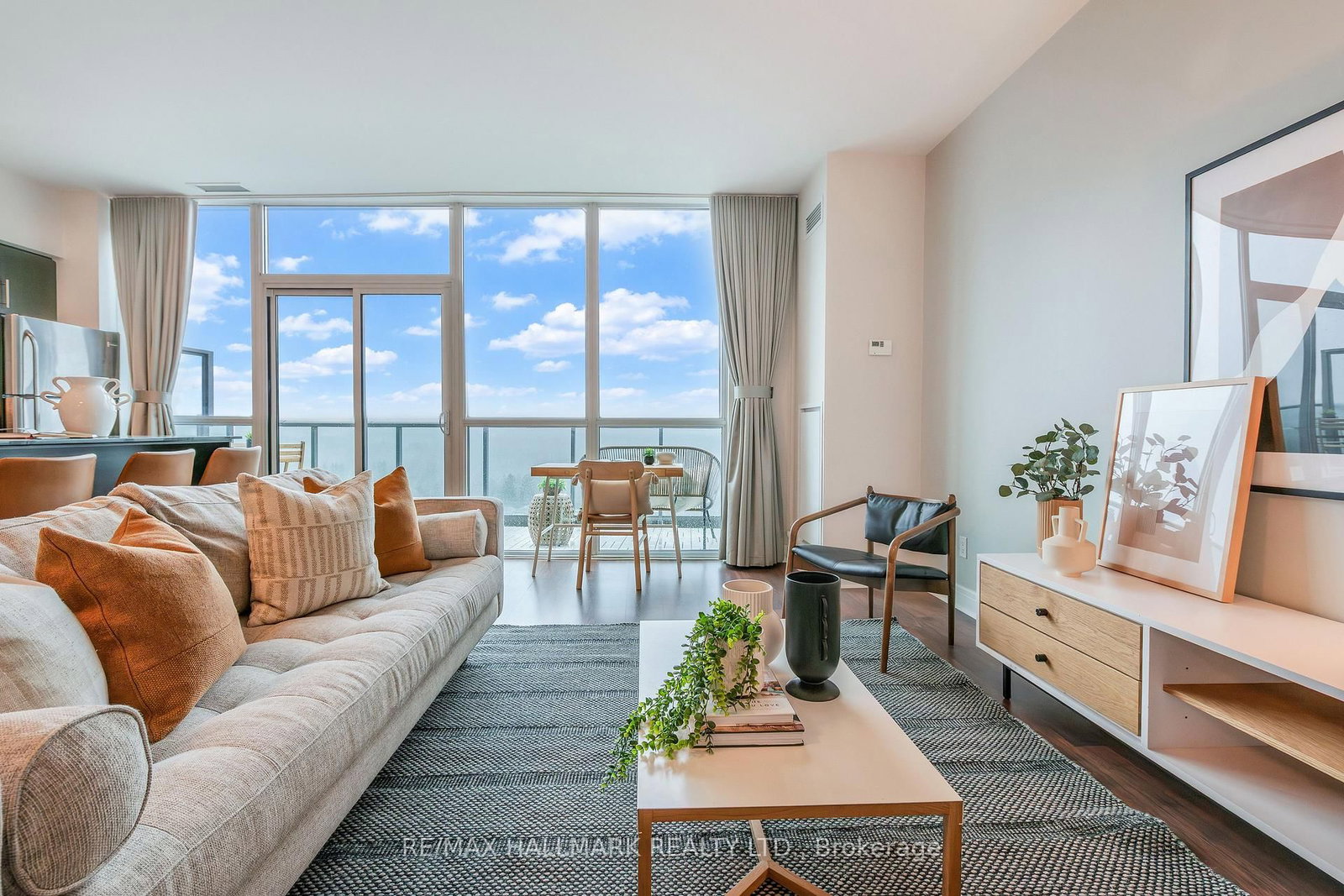 Condo for sale at PH2-35 Brian Peck Crescent, Toronto, Ontario, M4G 0A5 - Thorncliffe Park - MLS: C12938394