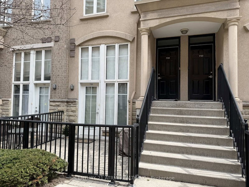 home for lease on 734-42 Western Battery Road