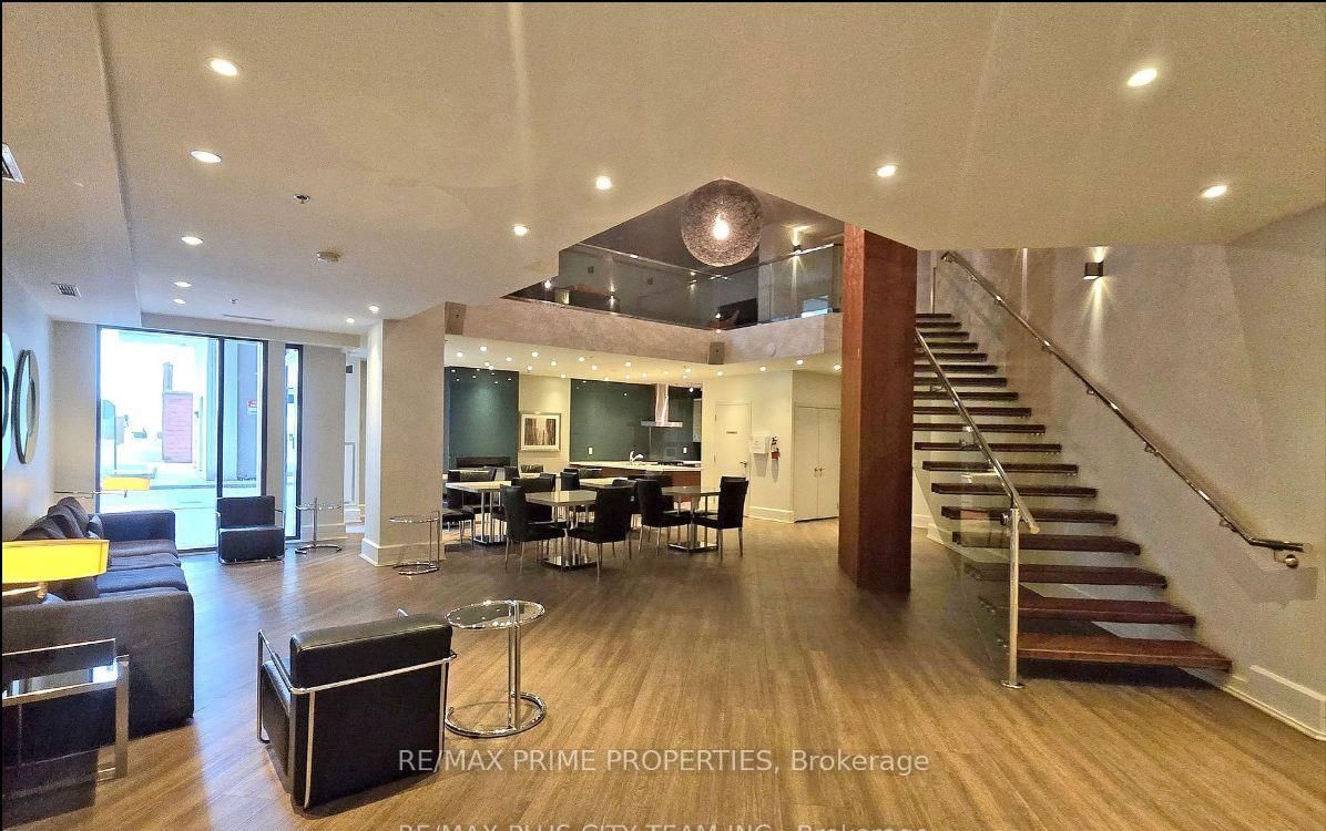 Condo for sale at 1823-111 Elizabeth Street, Toronto, Ontario, M5G 1P7 - Bay Street Corridor - MLS: C12938778