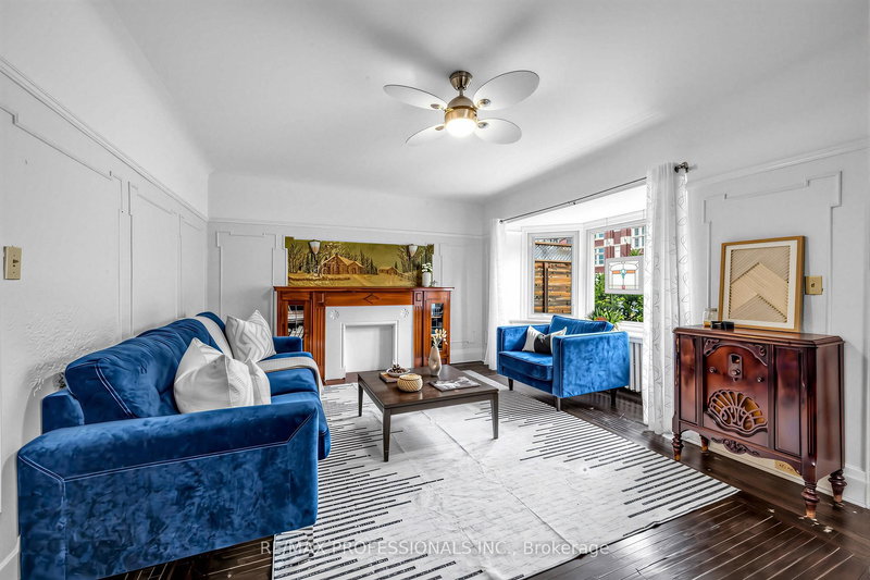 358 Roxton Rd, Toronto, M6G 3R2 | Image 3