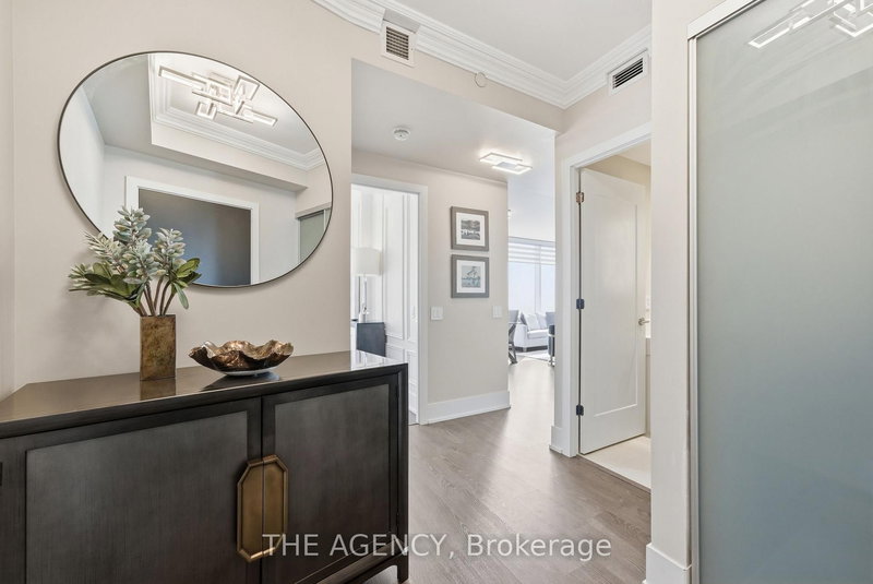 home for lease on 4205-10 York Street