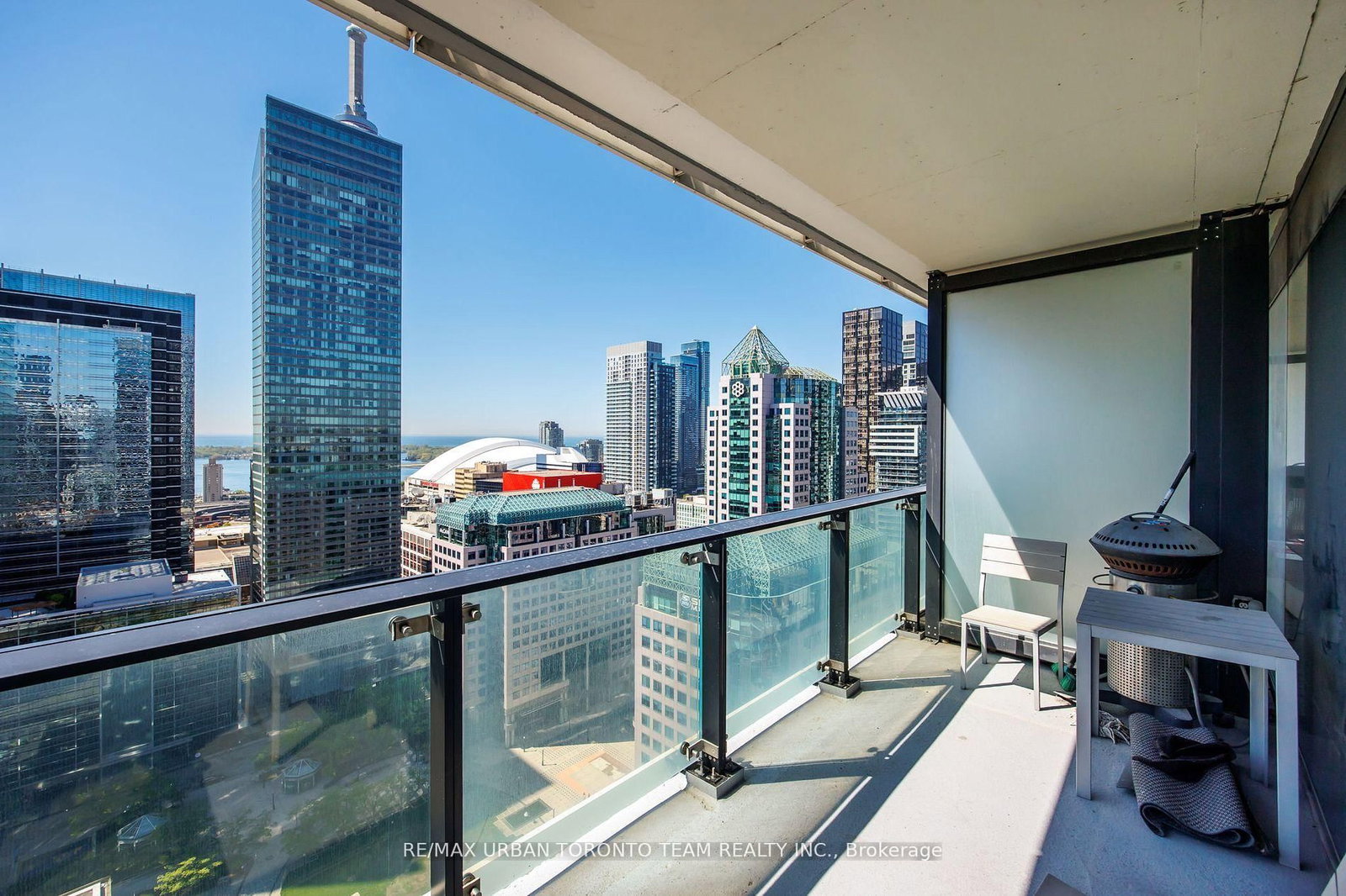 Condo for sale at 2804-224 King Street, Toronto, Ontario, M5H 0A6 - Waterfront Communities C1 - MLS: C12939514