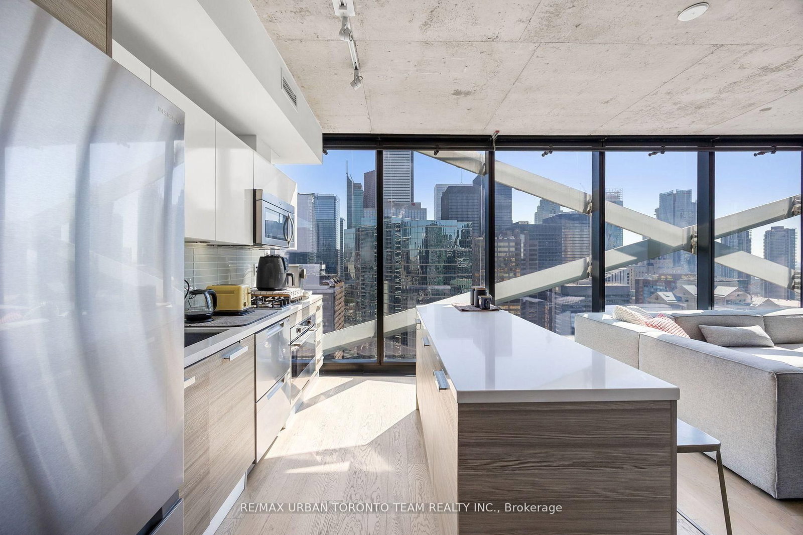 Condo for sale at 2804-224 King Street, Toronto, Ontario, M5H 0A6 - Waterfront Communities C1 - MLS: C12939514