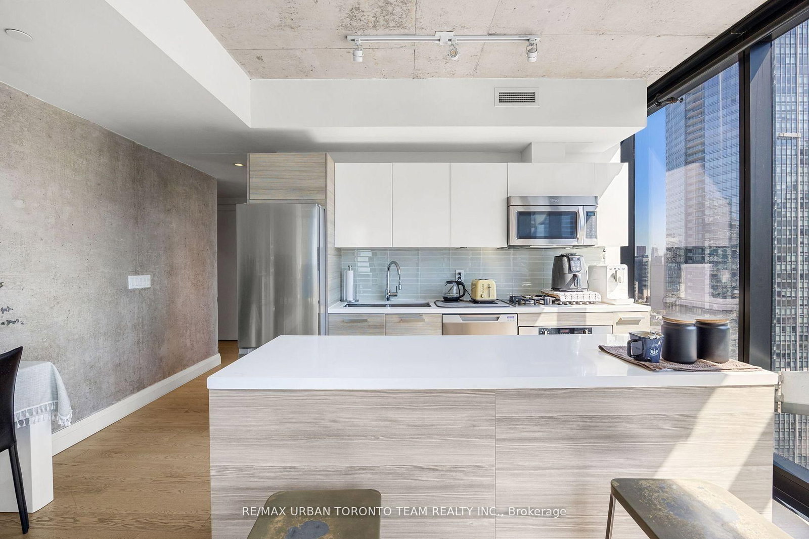 Condo for sale at 2804-224 King Street, Toronto, Ontario, M5H 0A6 - Waterfront Communities C1 - MLS: C12939514