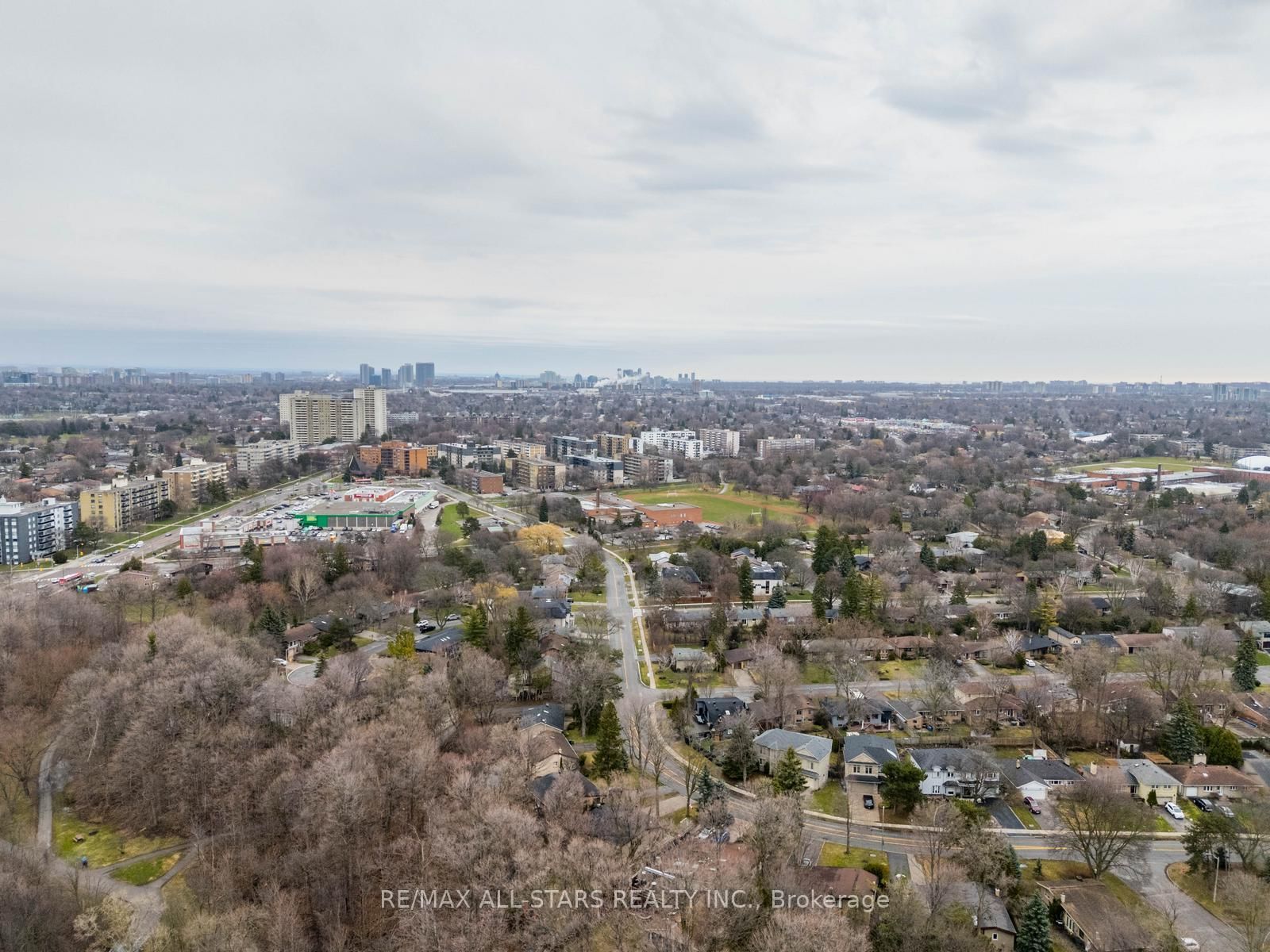 10 Deerlick Court, Unit 605 - Photo 25