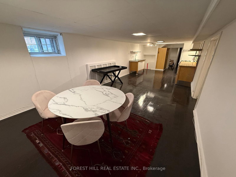 home for lease on Lower-17 Braemar Avenue