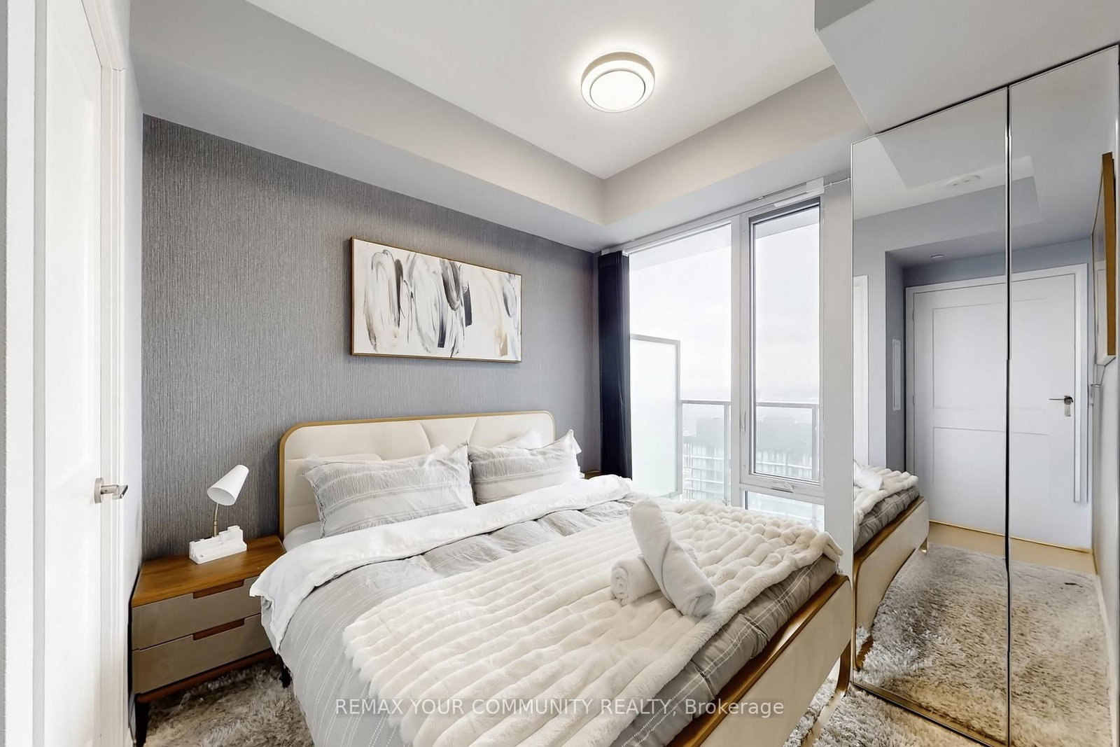 Condo for sale at 4727-28 Widmer Street, Toronto, Ontario, M5V 0T2 - Waterfront Communities C1 - MLS: C12939838