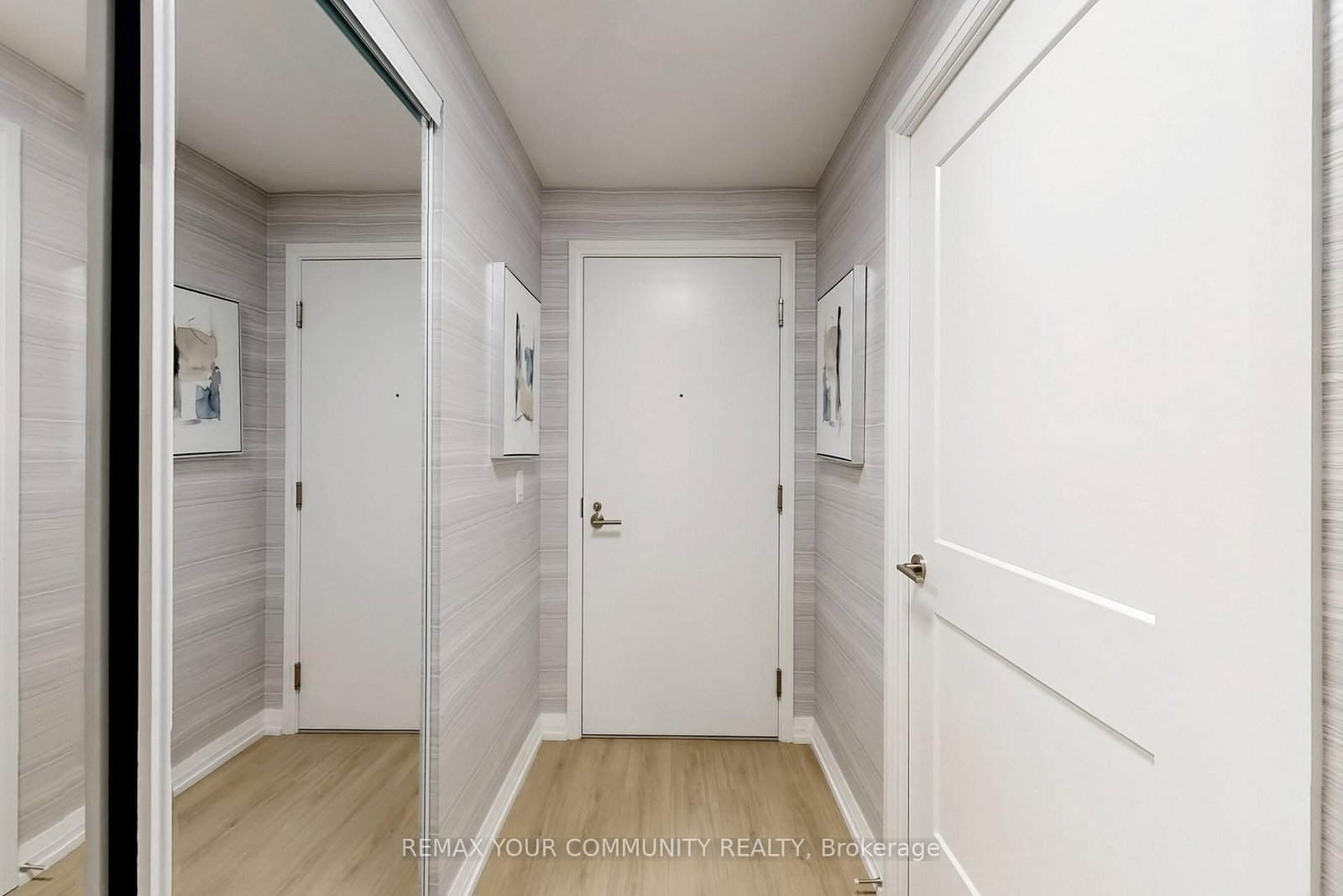 Condo for sale at 4727-28 Widmer Street, Toronto, Ontario, M5V 0T2 - Waterfront Communities C1 - MLS: C12939838