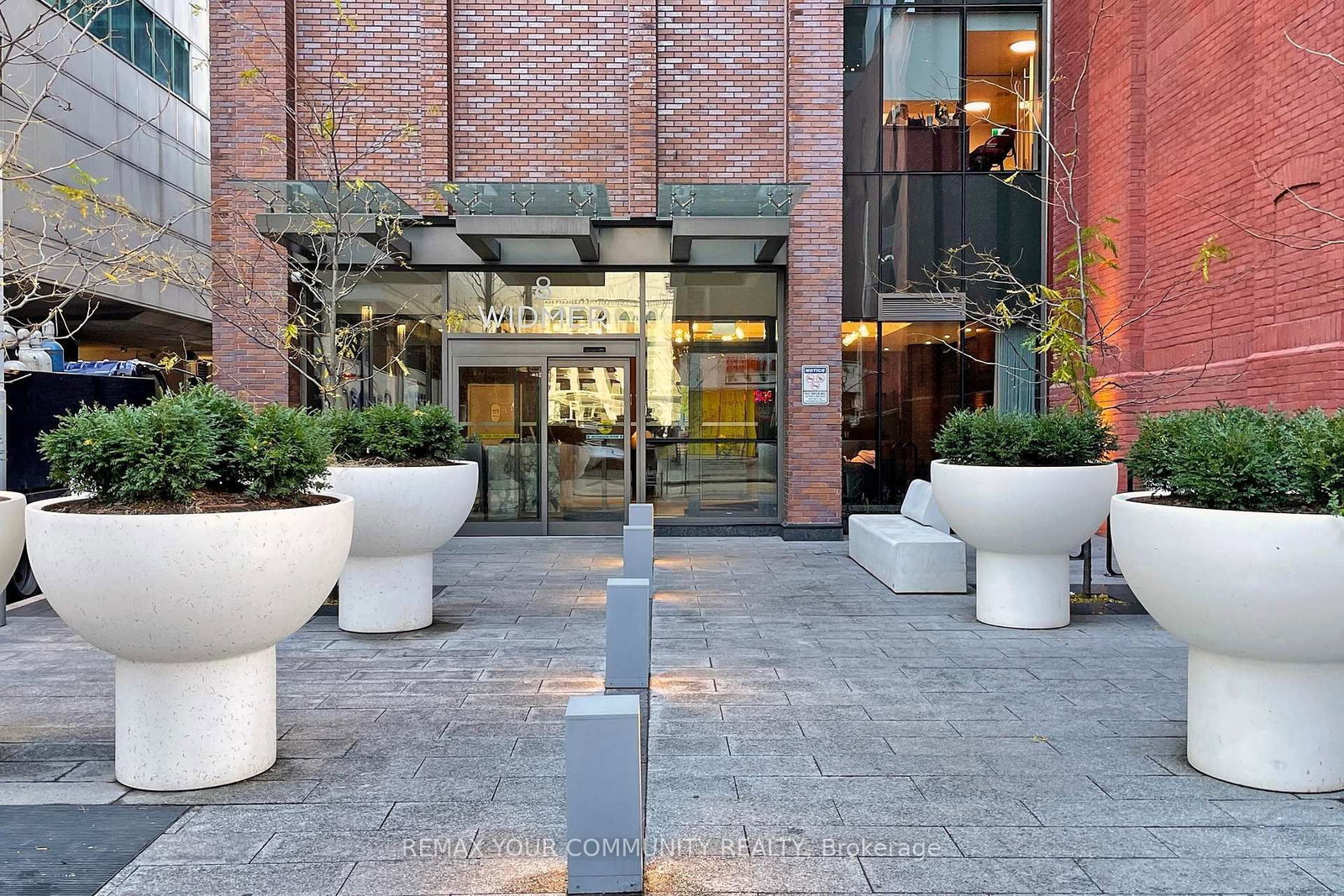 Condo for sale at 4727-28 Widmer Street, Toronto, Ontario, M5V 0T2 - Waterfront Communities C1 - MLS: C12939838