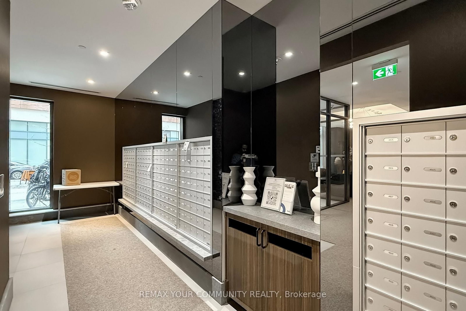 Condo for sale at 4727-28 Widmer Street, Toronto, Ontario, M5V 0T2 - Waterfront Communities C1 - MLS: C12939838