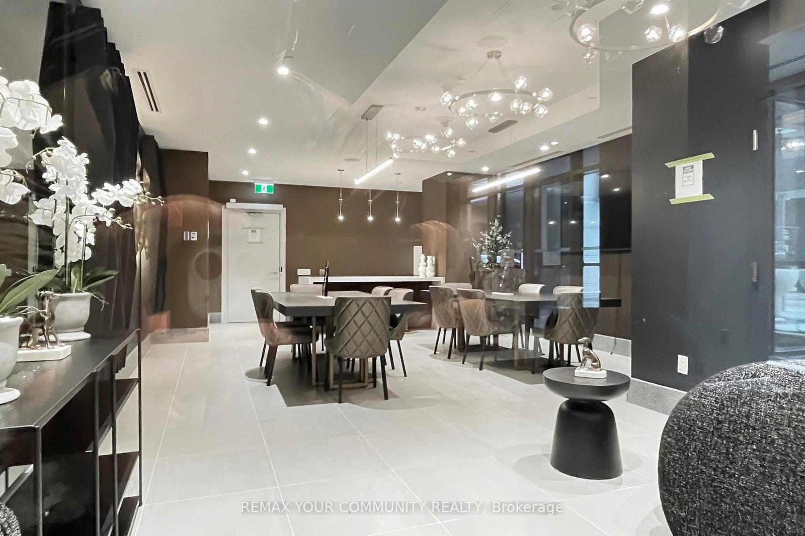 Condo for sale at 4727-28 Widmer Street, Toronto, Ontario, M5V 0T2 - Waterfront Communities C1 - MLS: C12939838