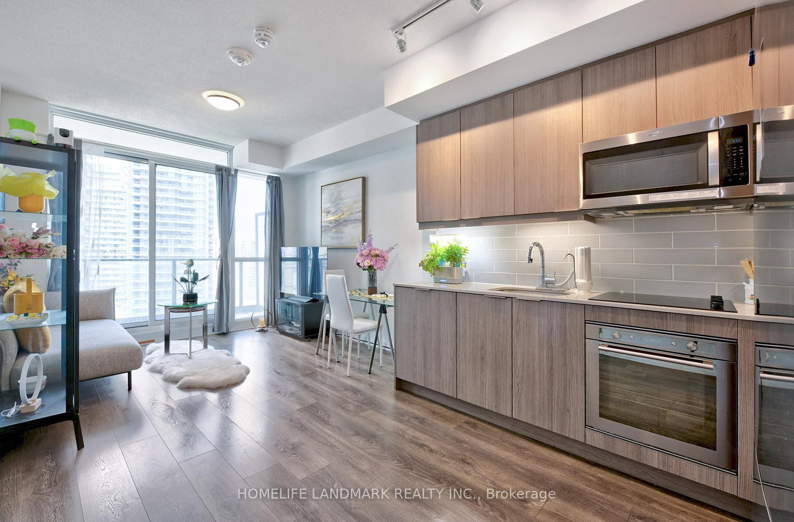 Condo for sale at 1103-32 Forest Manor Road, Toronto, Ontario, M2J 0H2 - Henry Farm - MLS: C12939854