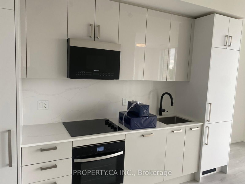 413 - 280 Dundas St W, Toronto, M5T 1G2 | Image 2