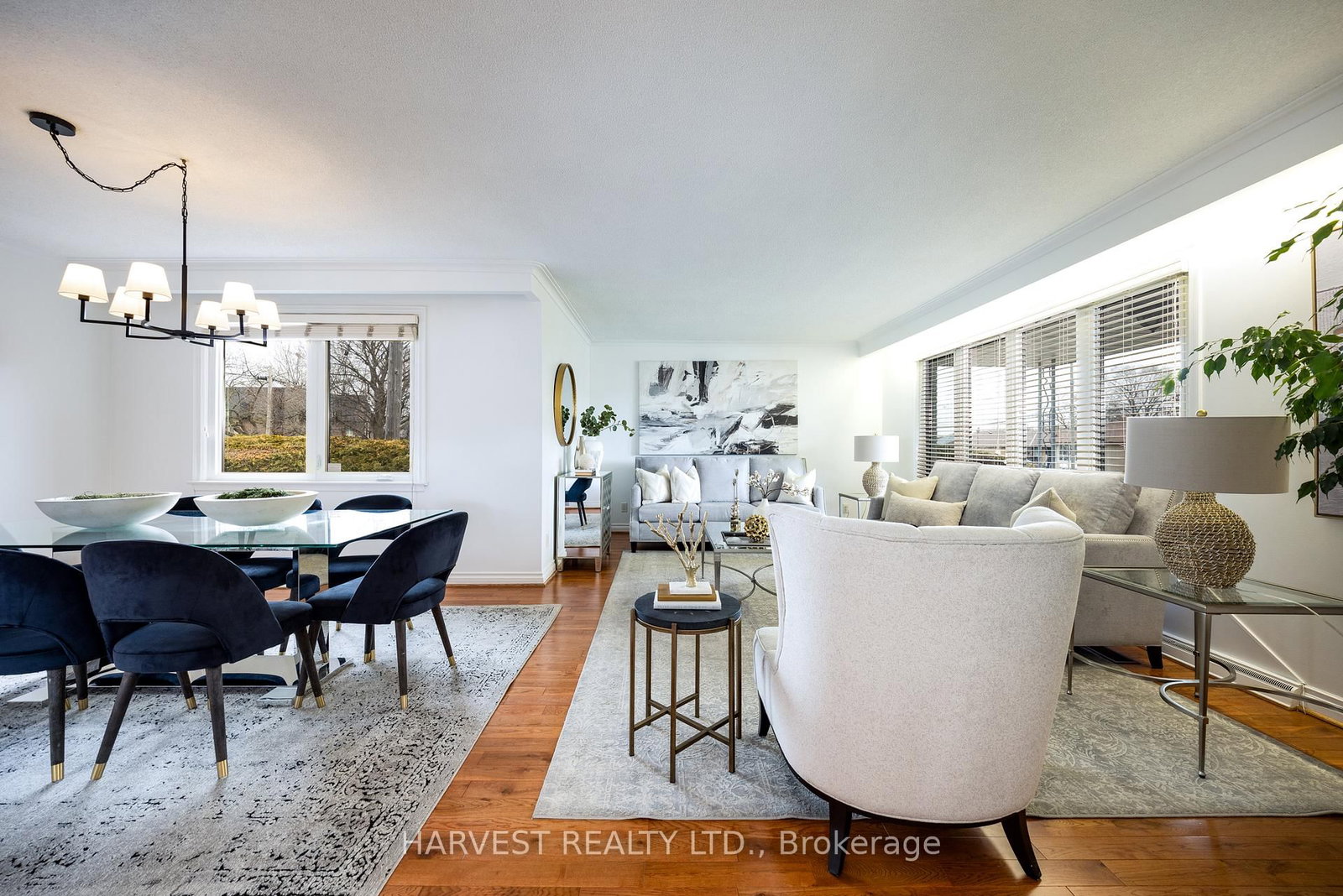 Detached House for sale at 92 Acton Avenue, Toronto, Ontario, M3H 4H3 - Bathurst Manor - MLS: C12940020