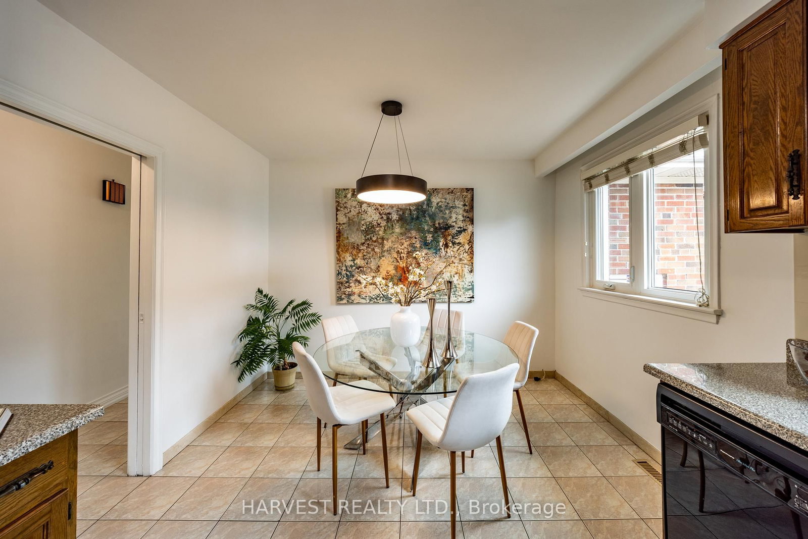 Detached House for sale at 92 Acton Avenue, Toronto, Ontario, M3H 4H3 - Bathurst Manor - MLS: C12940020