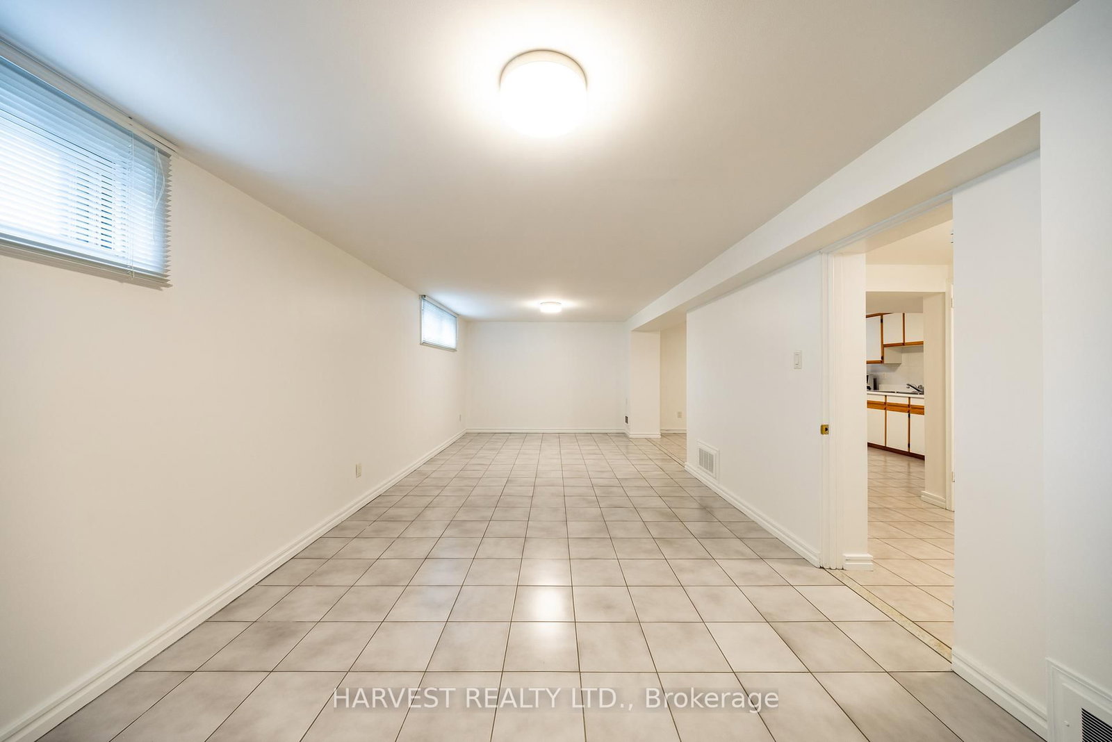 Detached House for sale at 92 Acton Avenue, Toronto, Ontario, M3H 4H3 - Bathurst Manor - MLS: C12940020