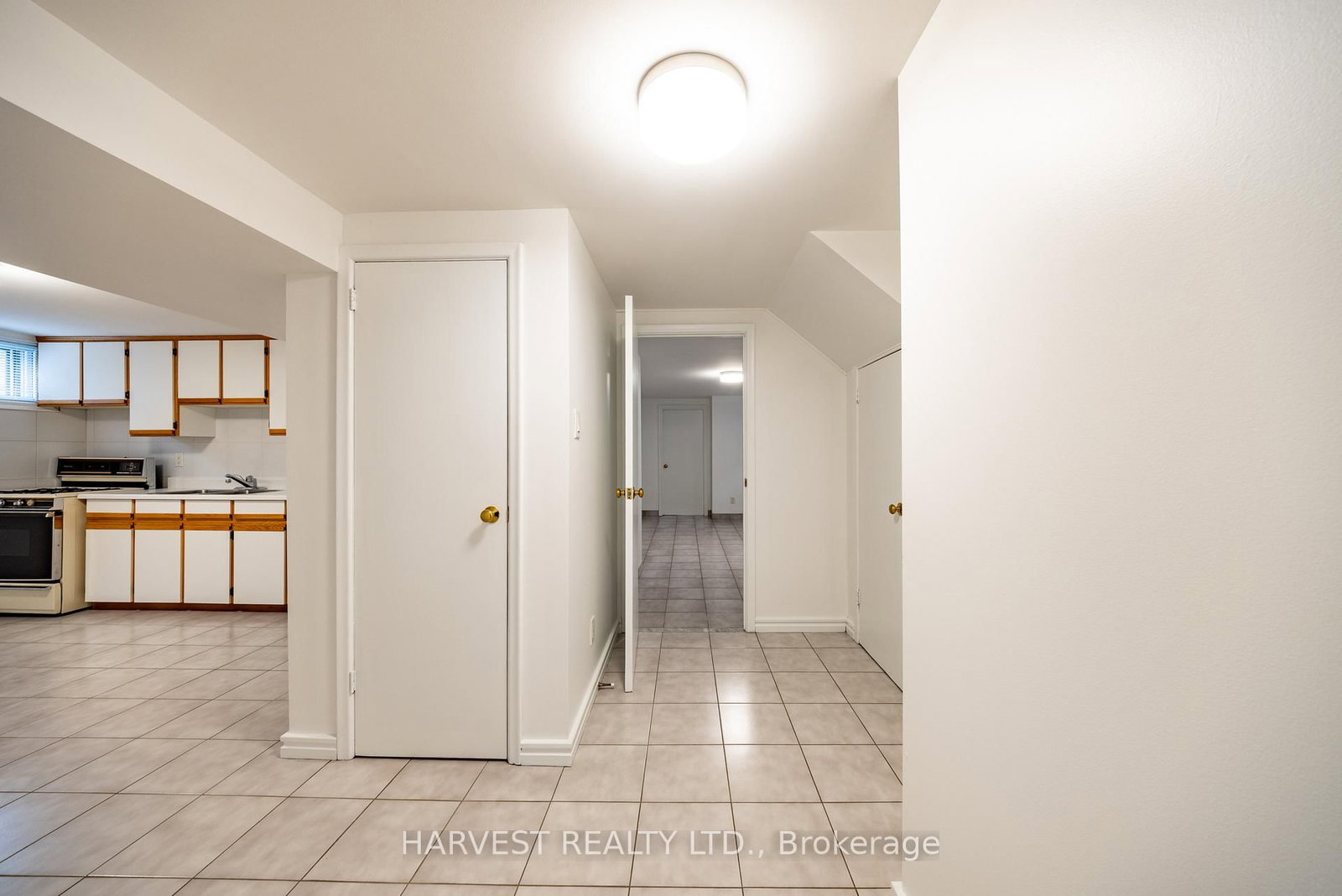 Detached House for sale at 92 Acton Avenue, Toronto, Ontario, M3H 4H3 - Bathurst Manor - MLS: C12940020