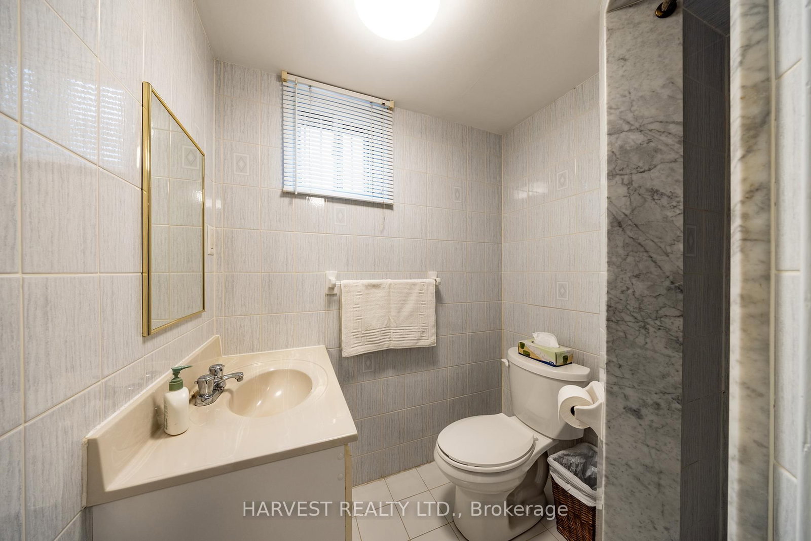 Detached House for sale at 92 Acton Avenue, Toronto, Ontario, M3H 4H3 - Bathurst Manor - MLS: C12940020