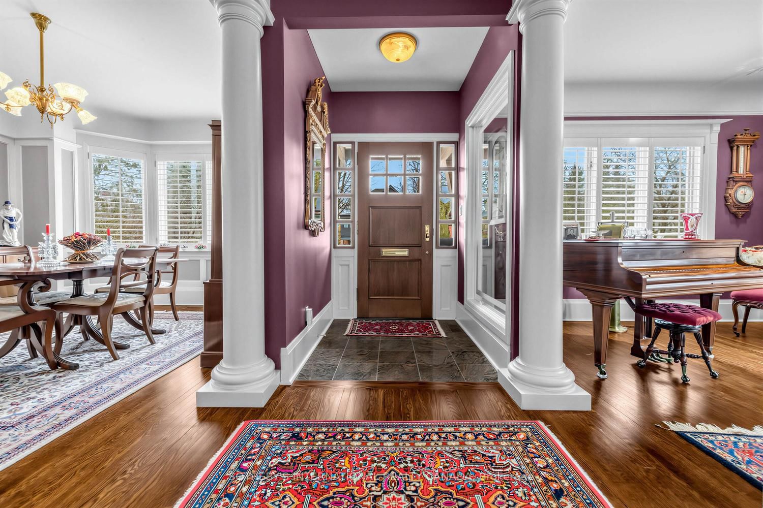 Listing Image 4