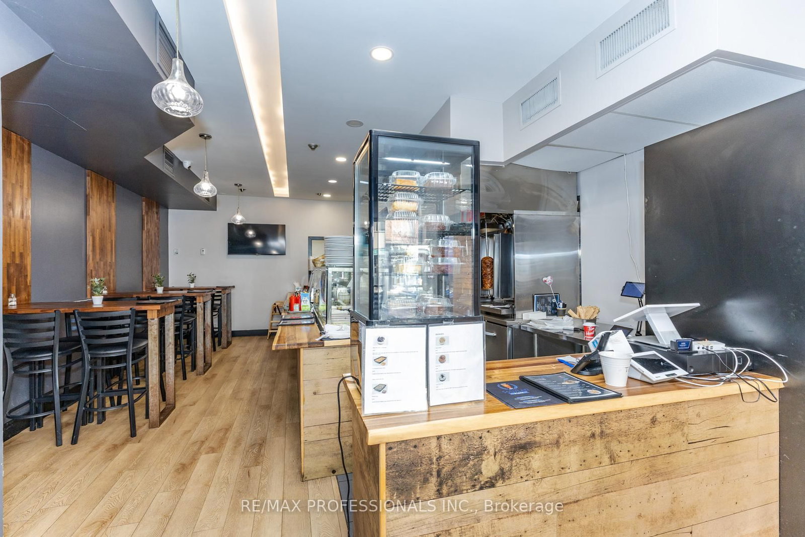 495 Bloor Street W - Photo 10