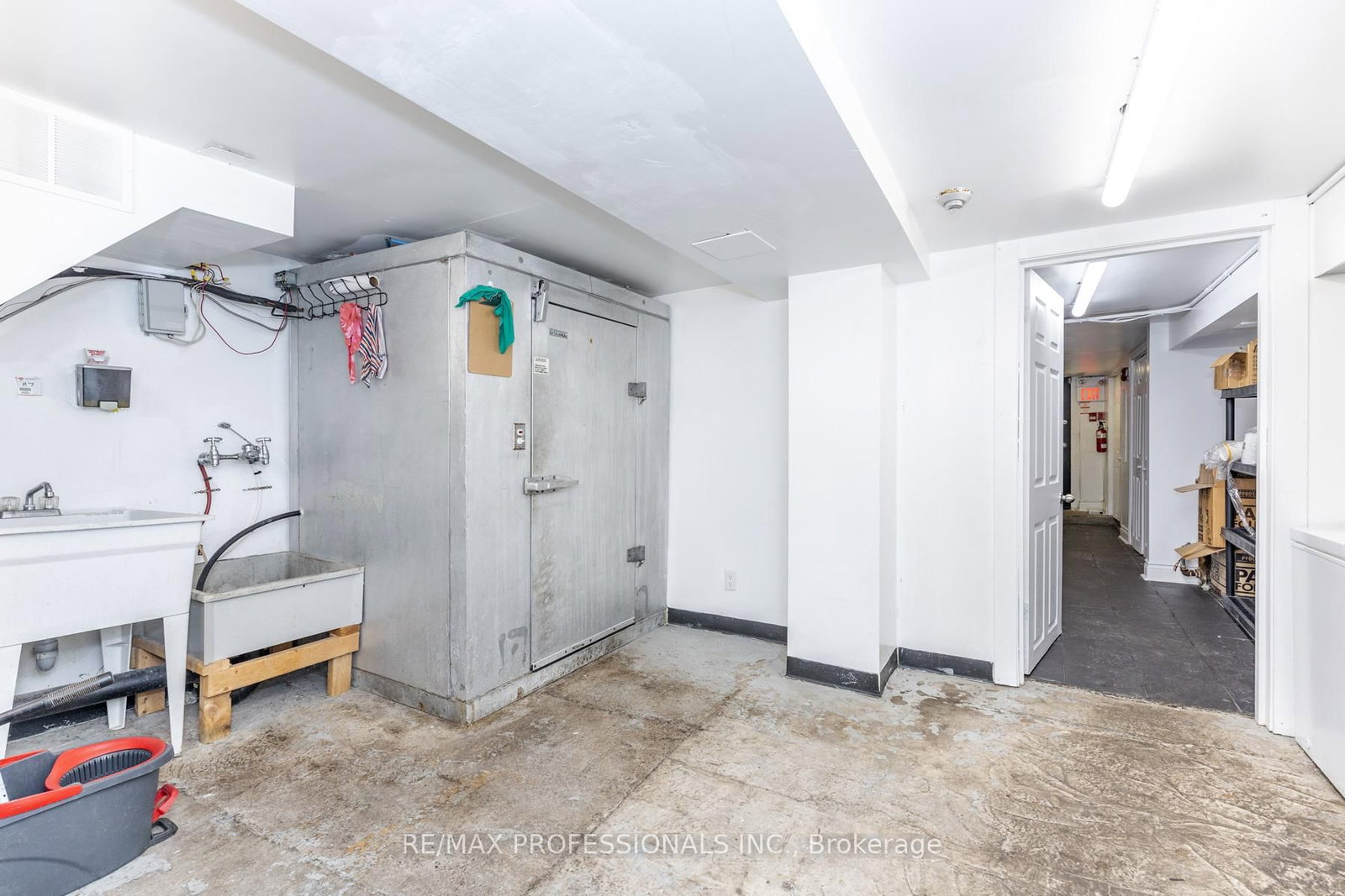 495 Bloor Street W - Photo 25