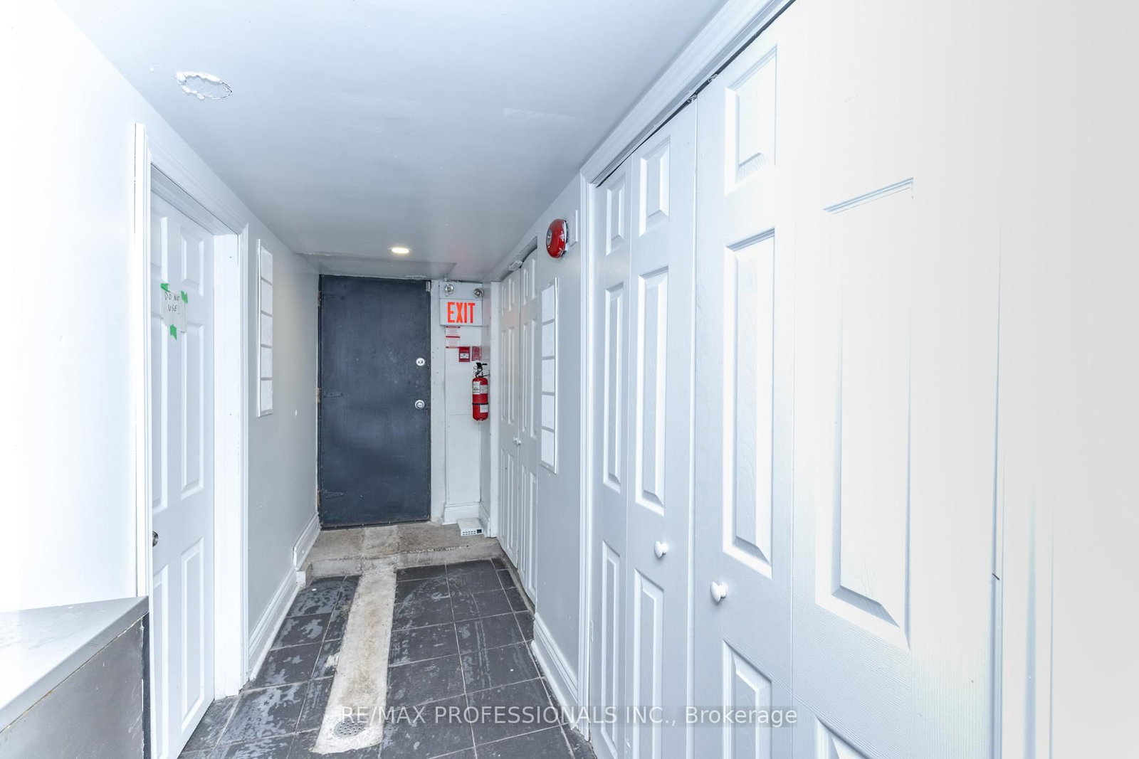 495 Bloor Street W - Photo 29
