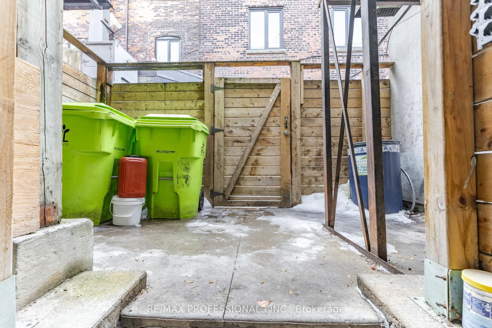 495 Bloor Street W - Photo 31