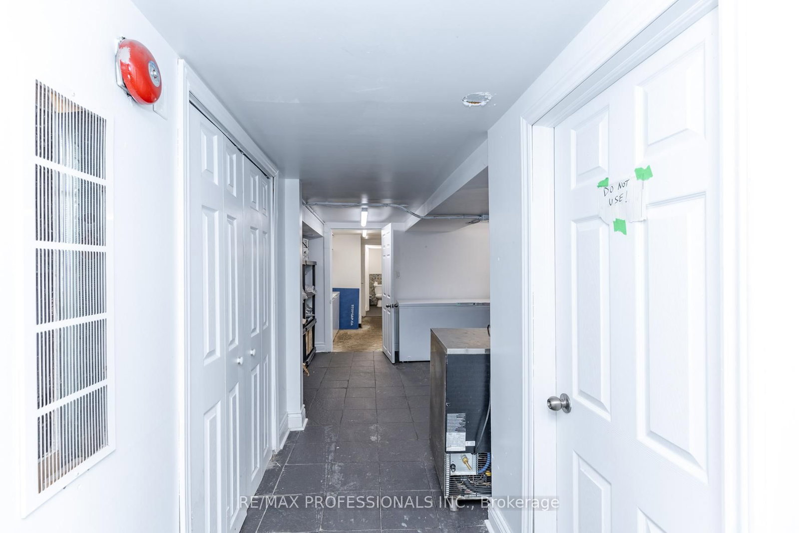 495 Bloor Street W - Photo 32